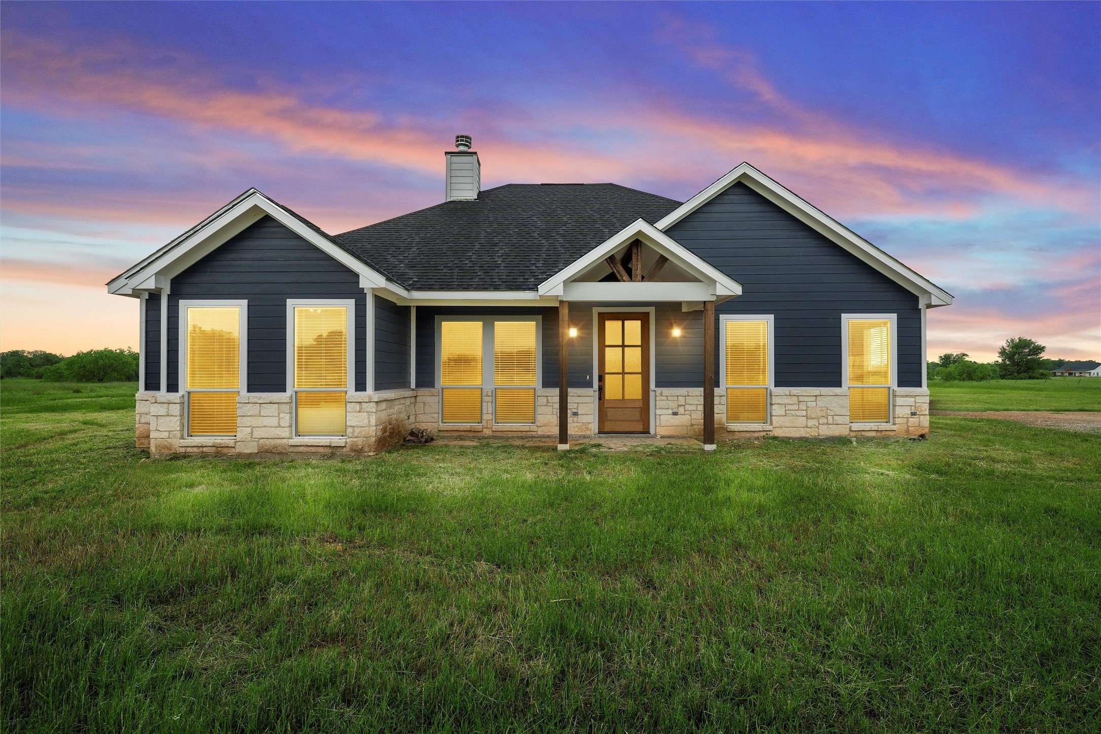 Axtell, TX 76624,330 Hurst RD
