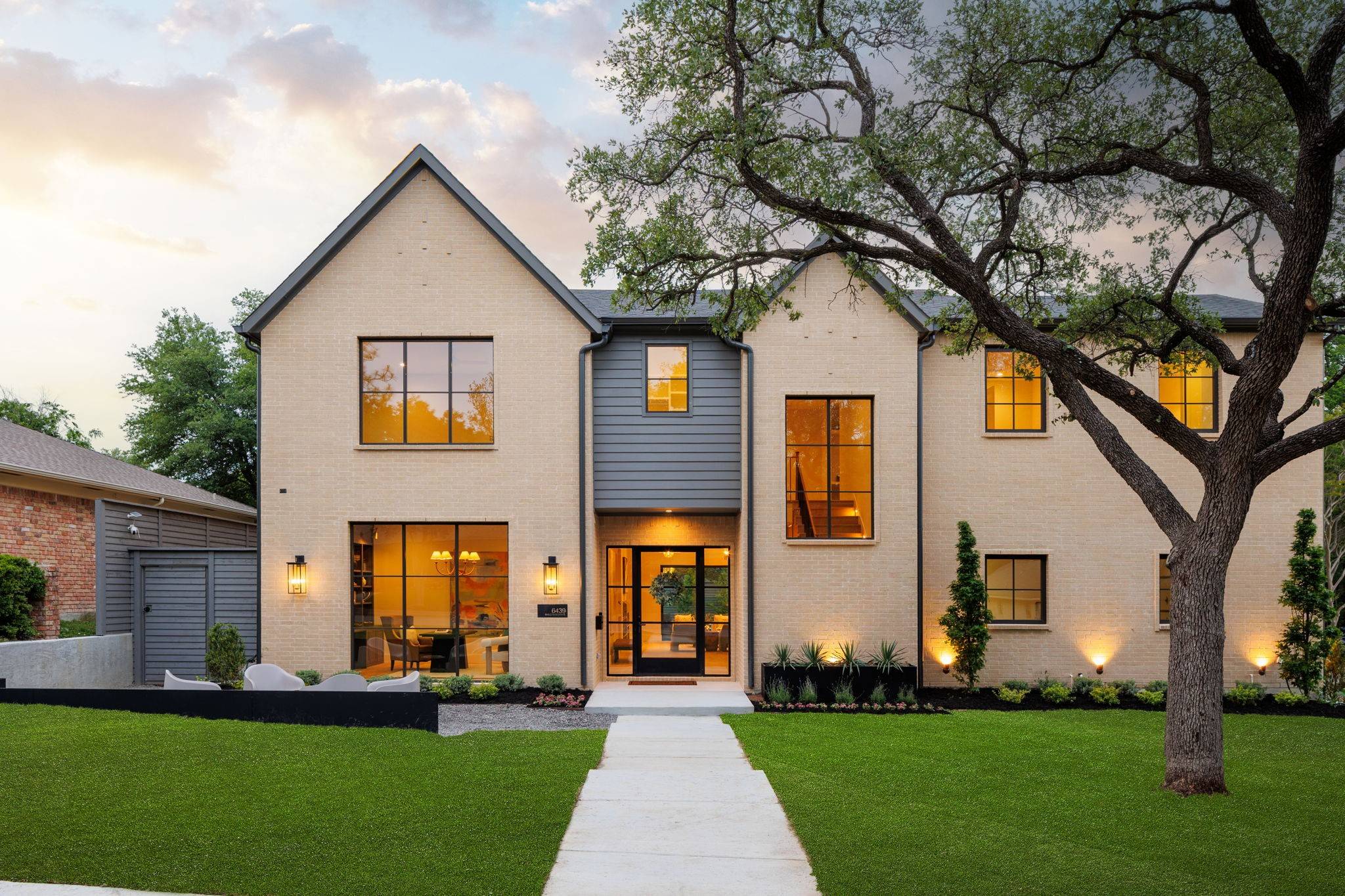 Dallas, TX 75214,6439 Malcolm DR