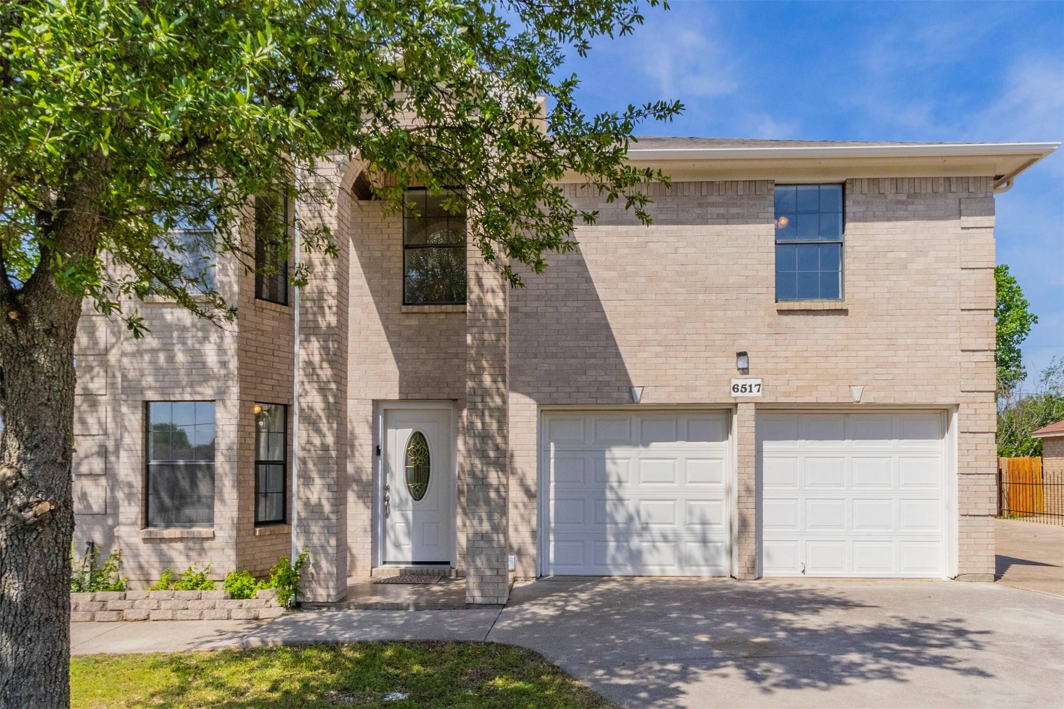 Fort Worth, TX 76179,6517 Bob Hanger ST