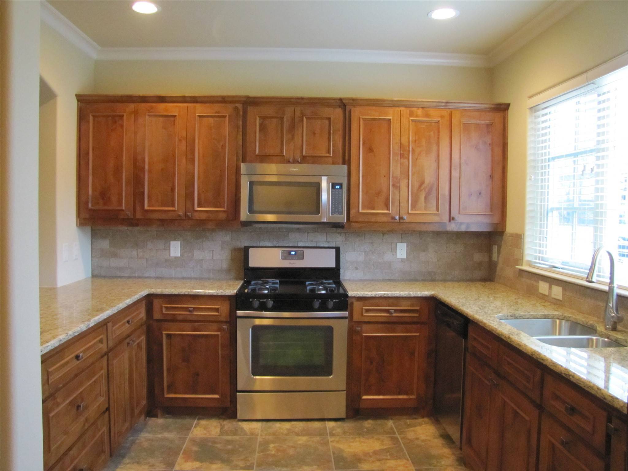 Fort Worth, TX 76107,3415 W 4th ST W