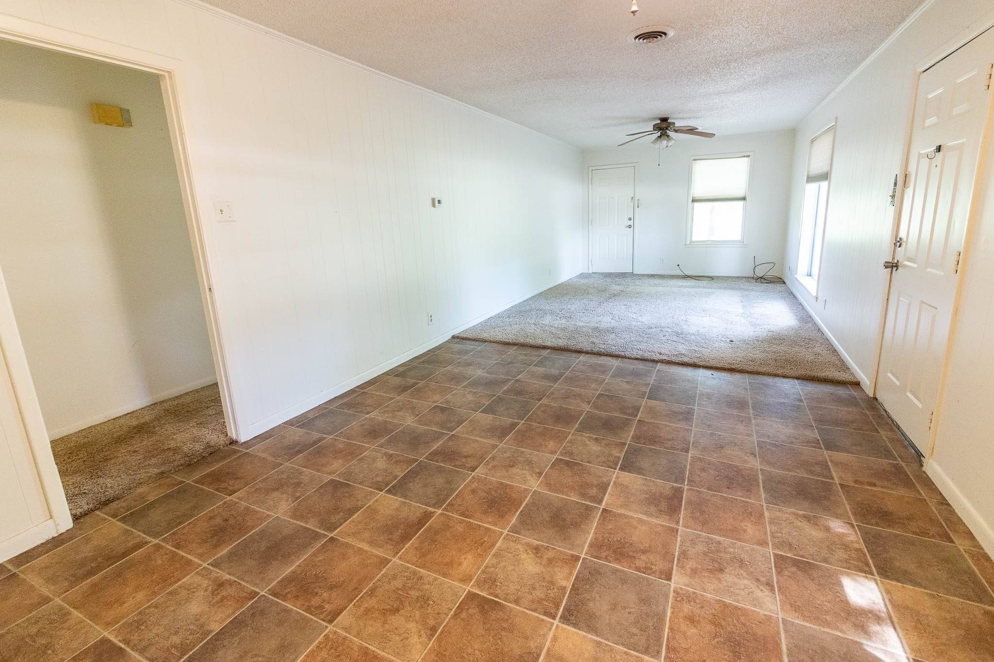 Kemp, TX 75143,509 W 11th ST