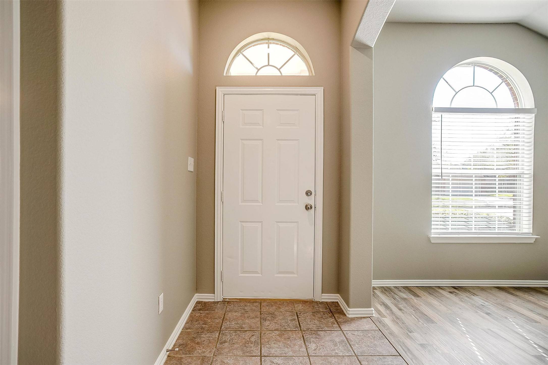 Burleson, TX 76028,513 Crawford DR