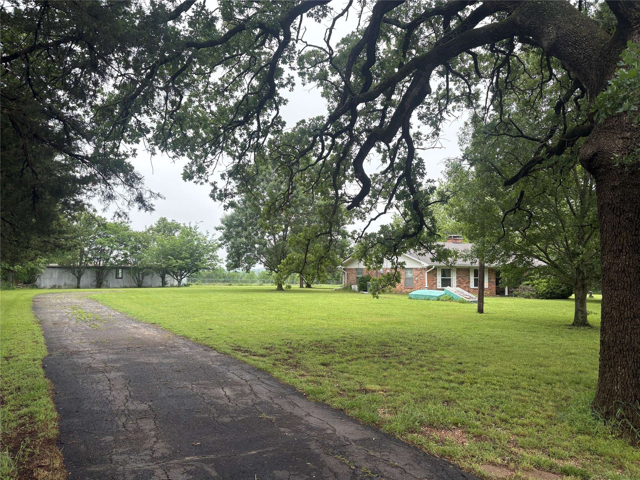 Denison, TX 75021,5790 Dripping Springs RD
