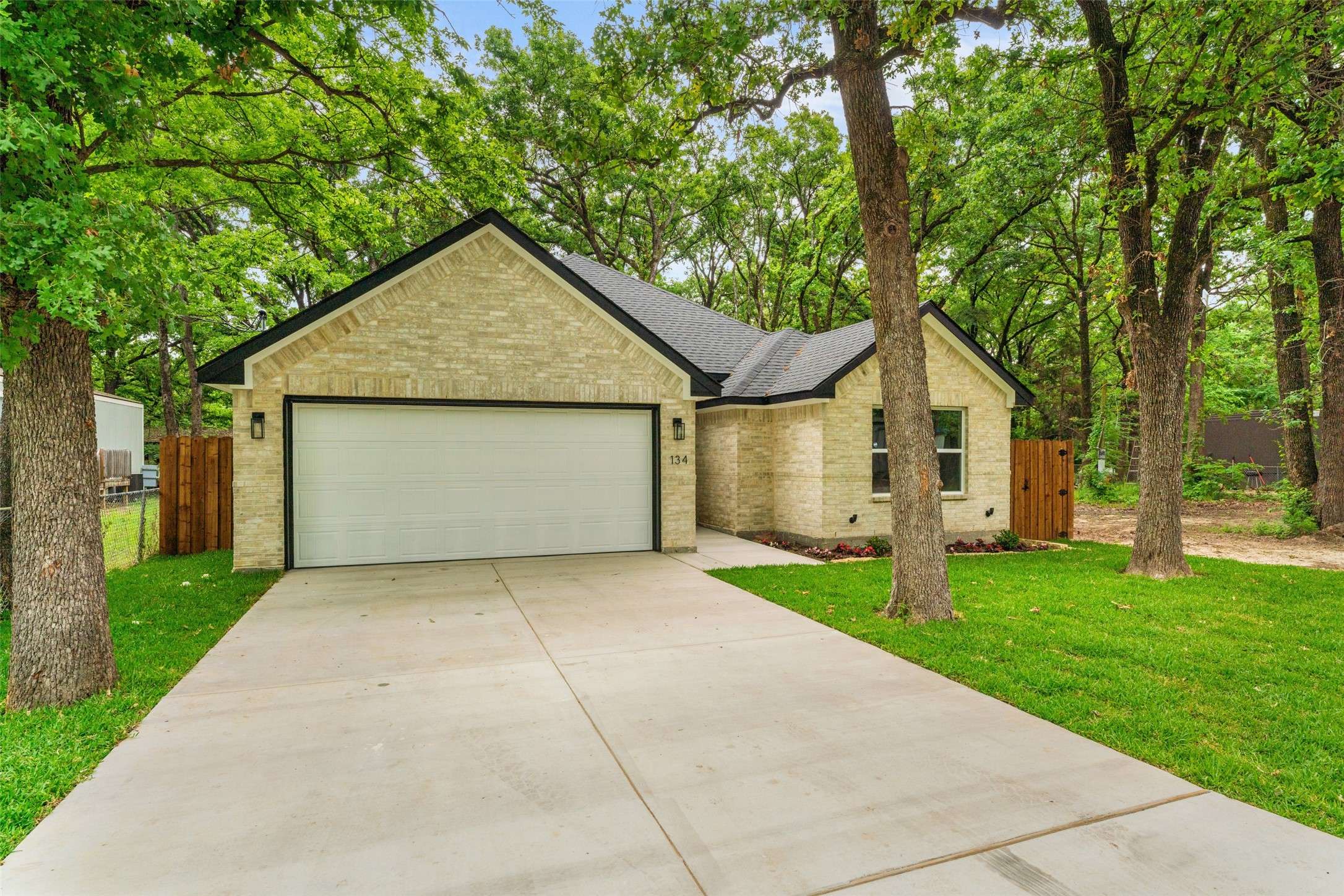 Mabank, TX 75156,134 Skylark DR