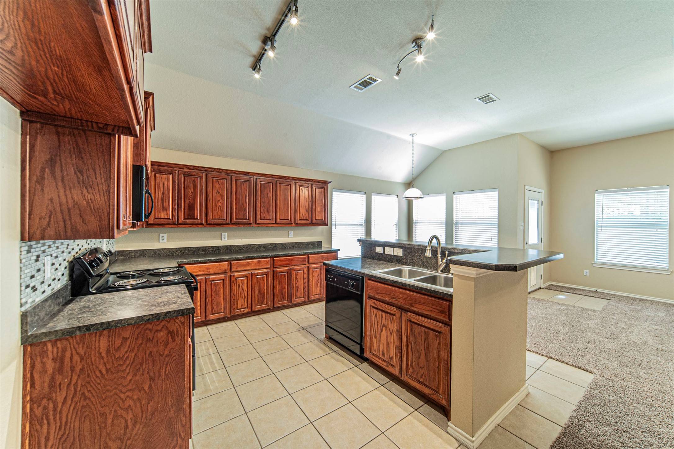Fort Worth, TX 76244,11505 Emory TRL