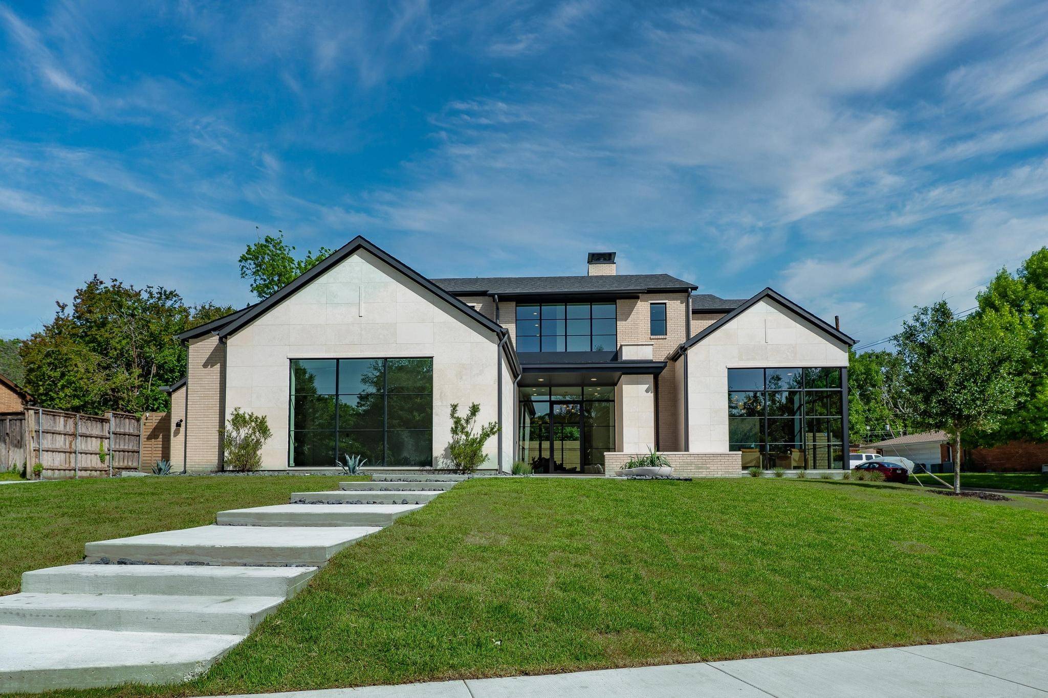 Dallas, TX 75214,7051 Cornelia LN