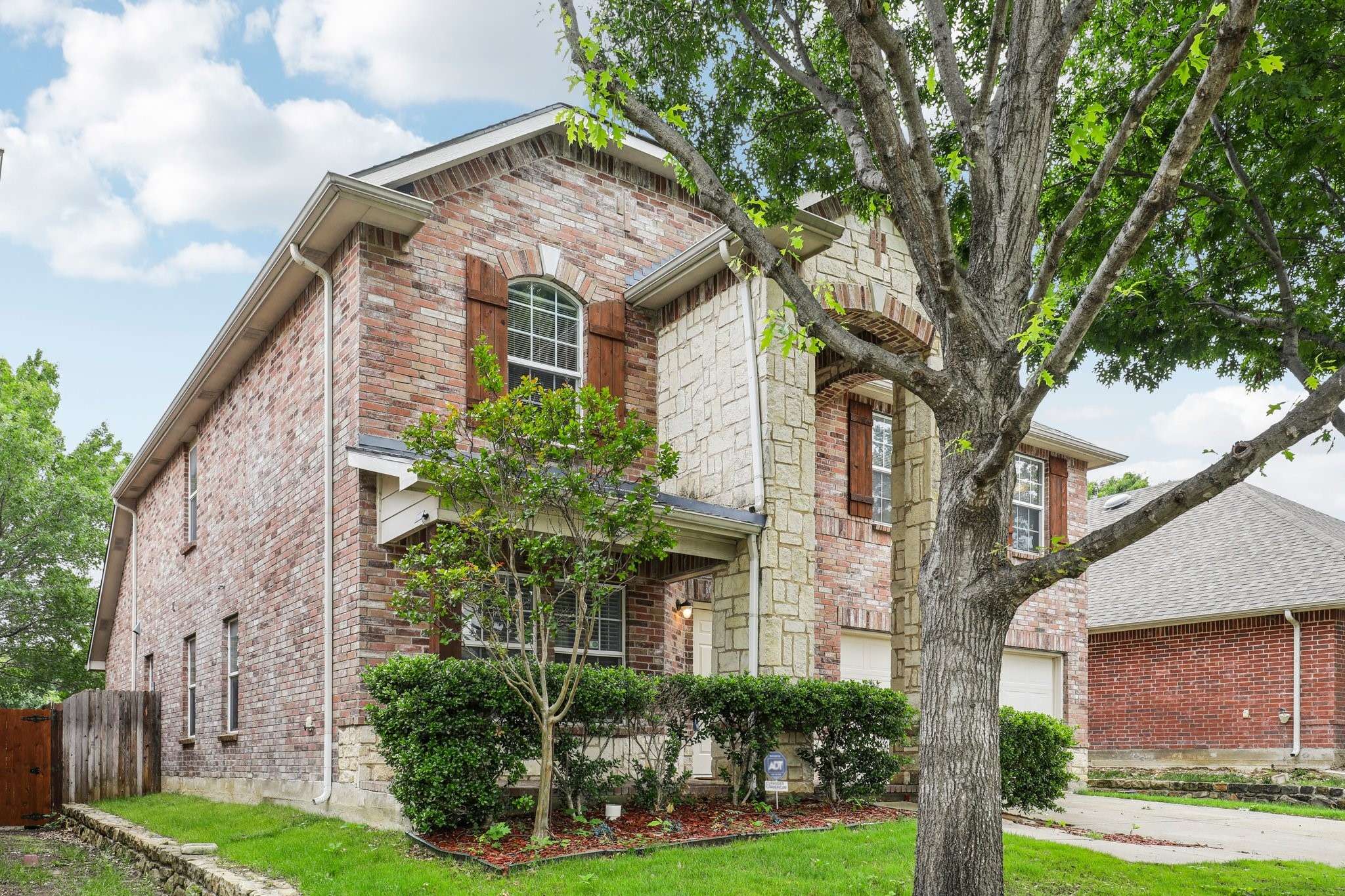Frisco, TX 75035,9897 Dartmouth DR
