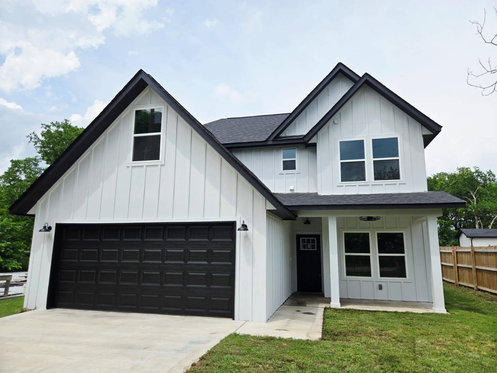 Cooper, TX 75432,749 E Marshall AVE