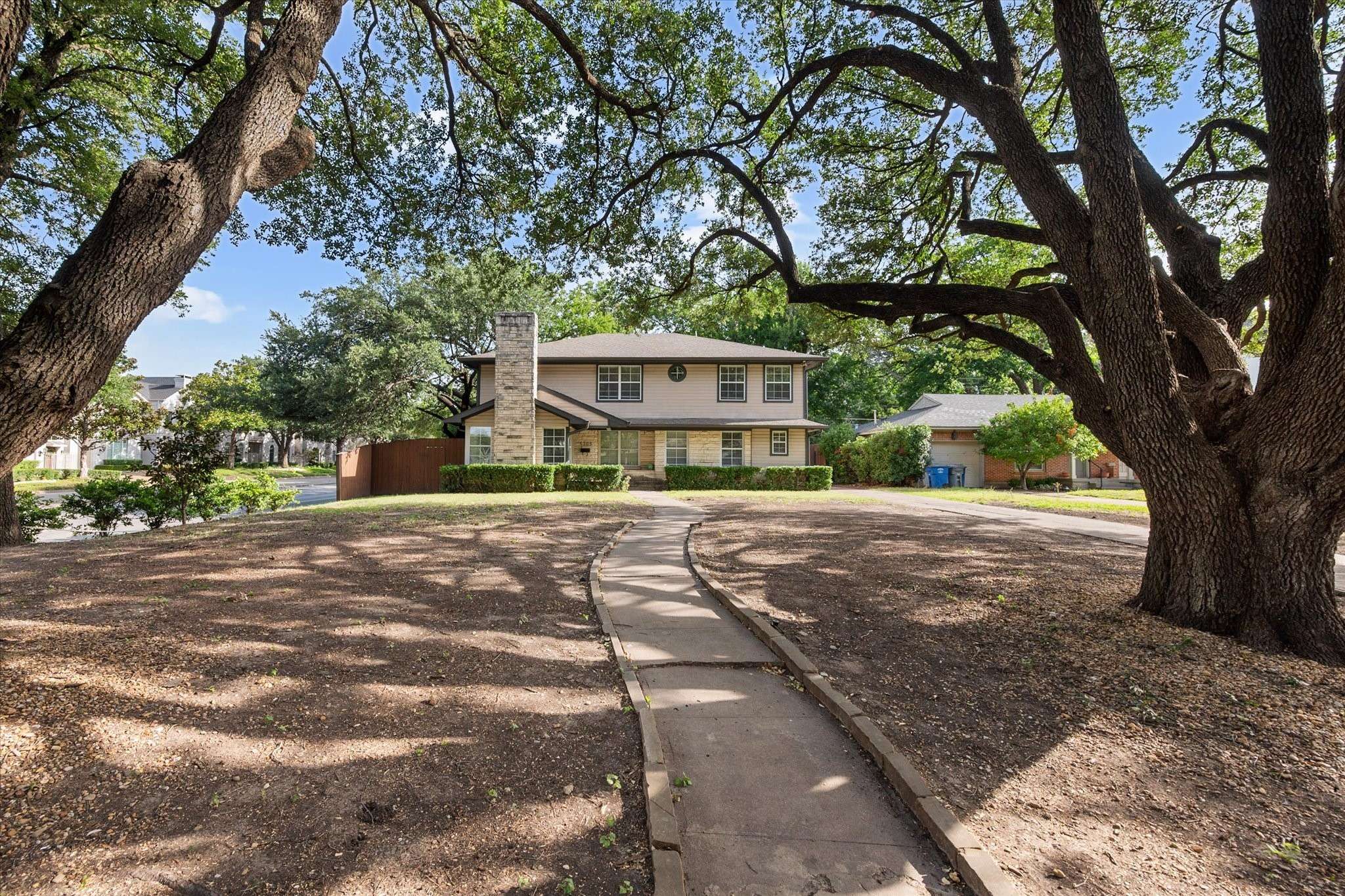 Dallas, TX 75209,5305 Emerson AVE