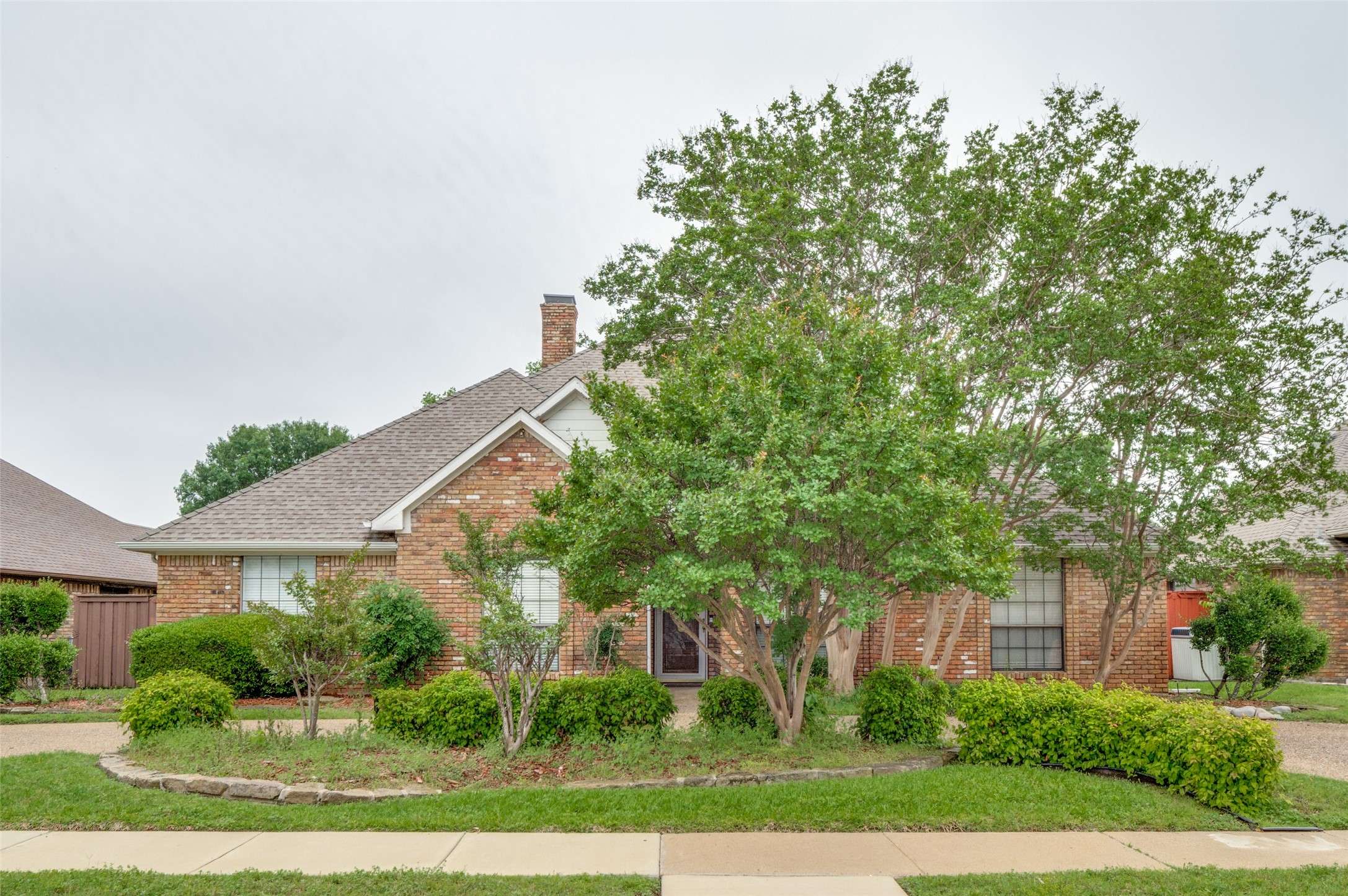 Allen, TX 75002,908 Willow Brook DR