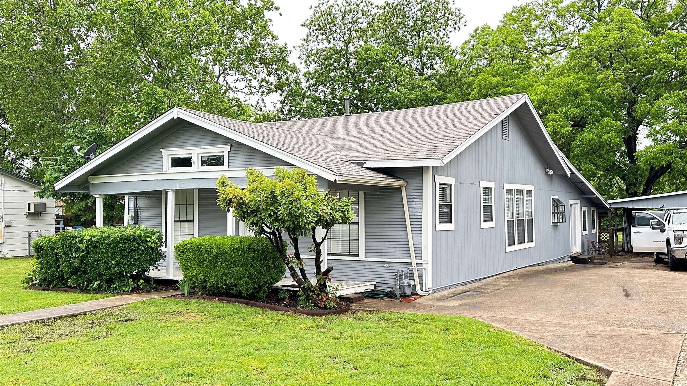 Farmersville, TX 75442,1006 S Main ST