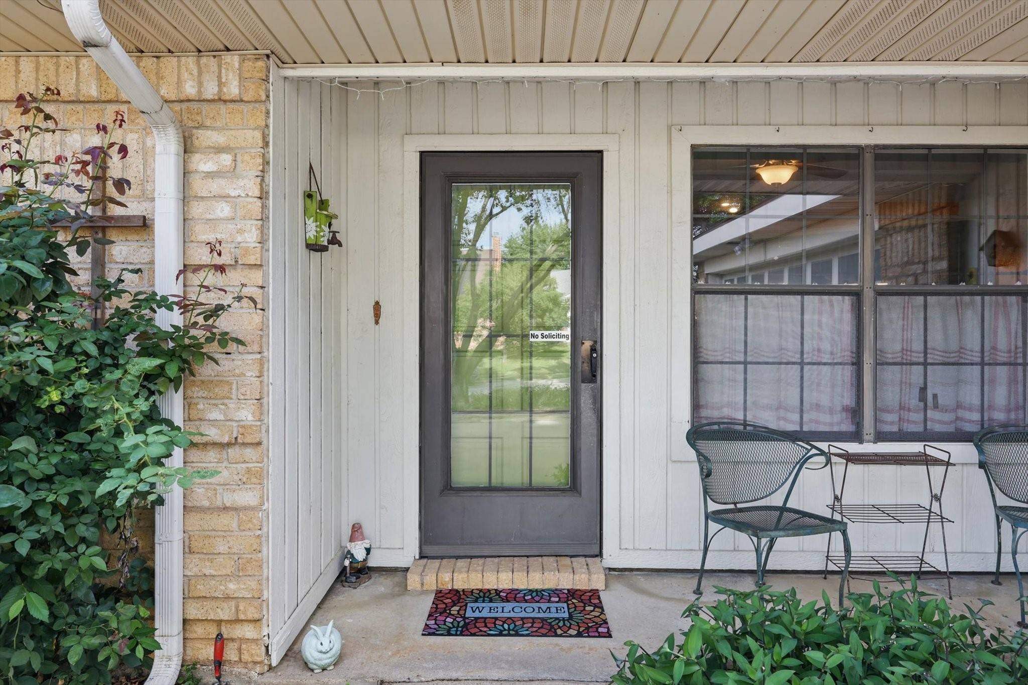 Euless, TX 76039,2415 Amber Hill LN