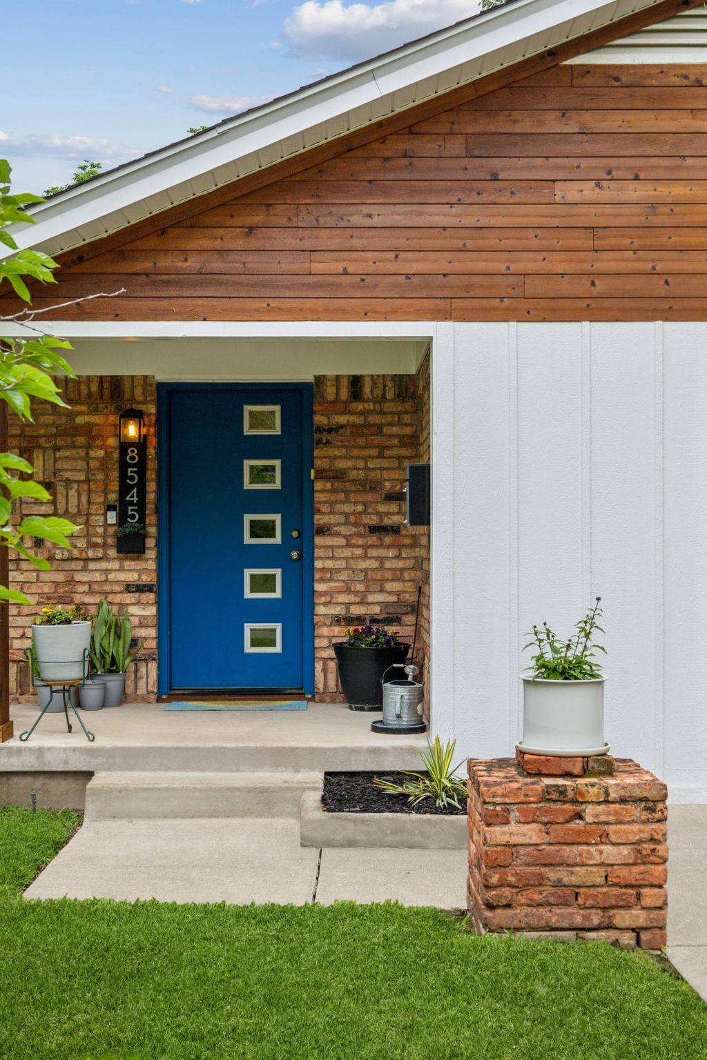 Dallas, TX 75228,8545 Sweetwater DR