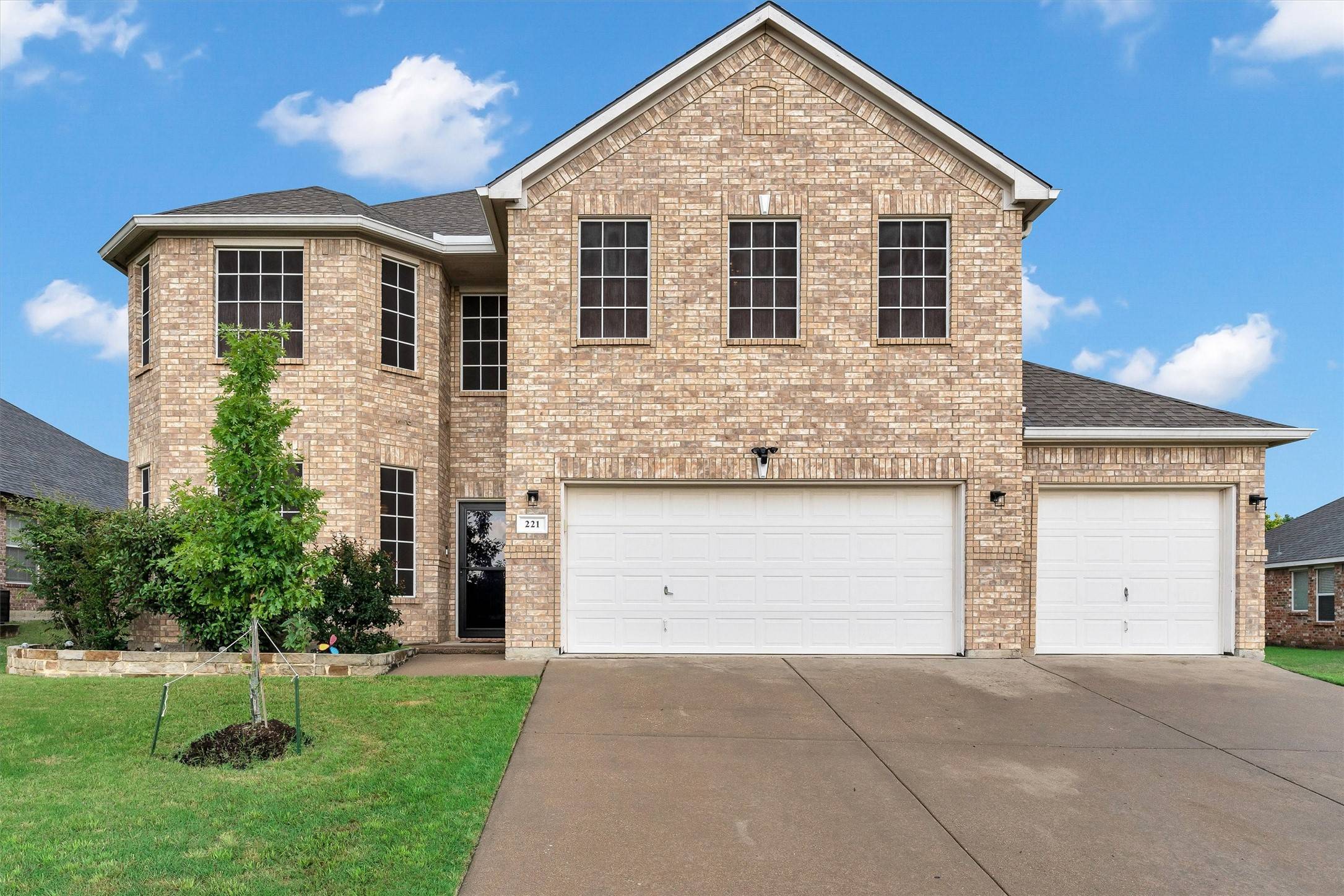 Midlothian, TX 76065,221 Brookdale DR