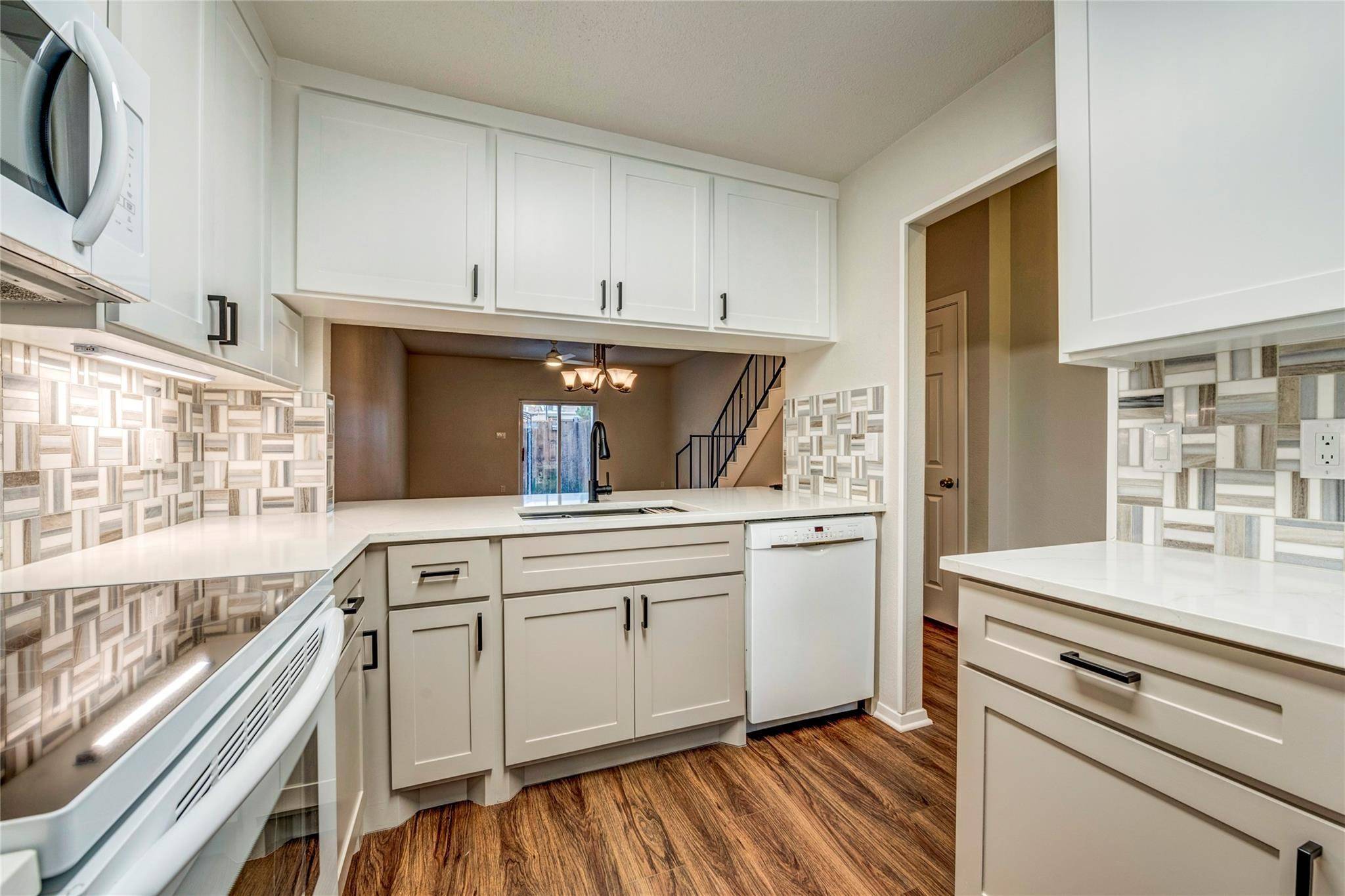 Coppell, TX 75019,200 Samuel BLVD #3