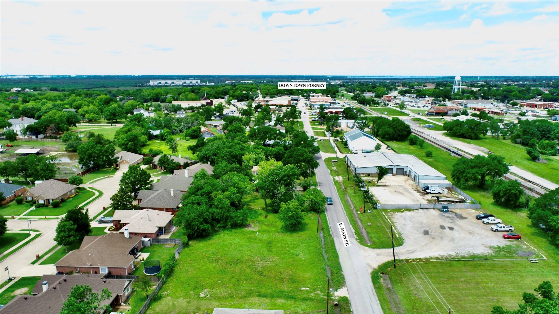 Forney, TX 75126,611 E Main ST