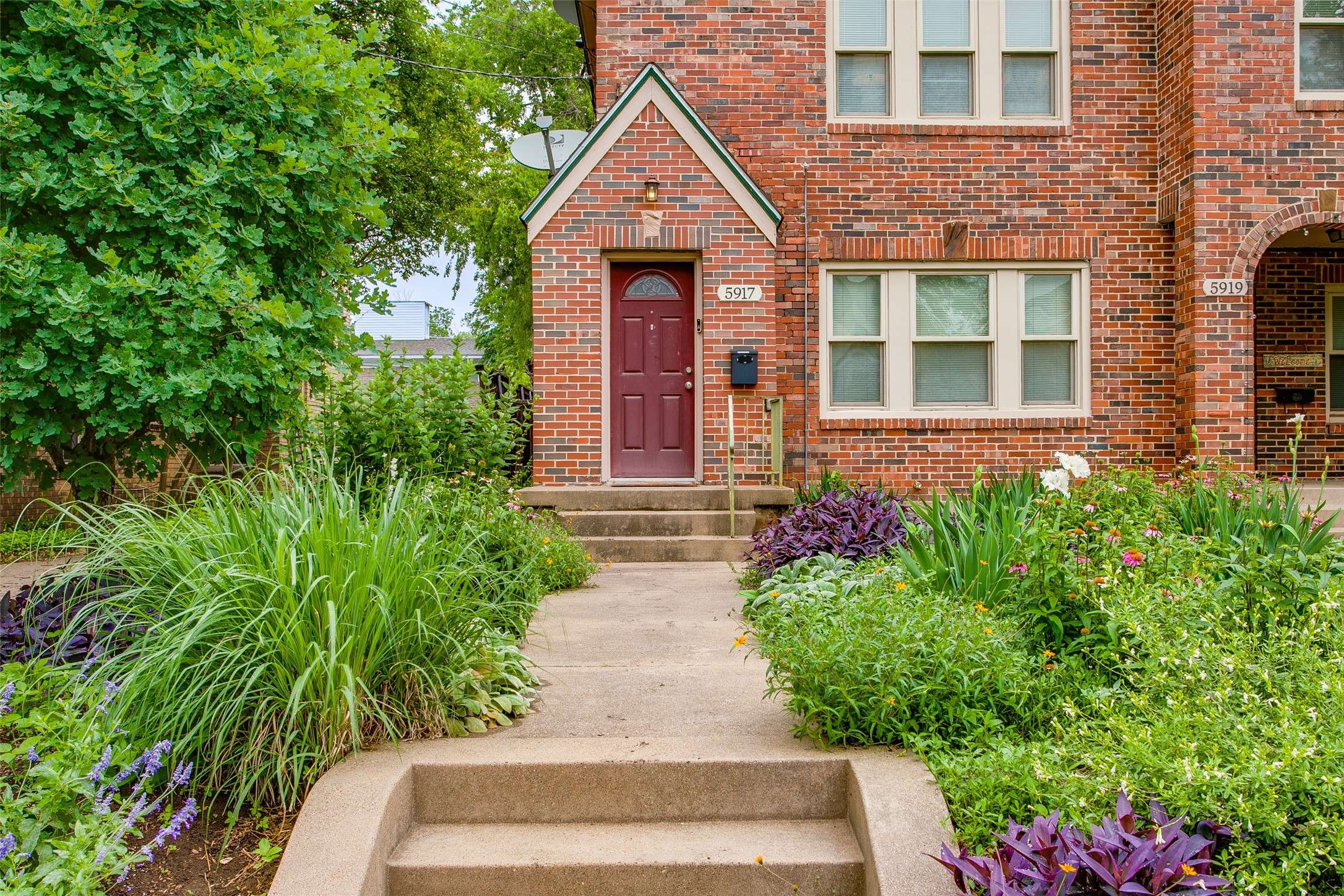 Dallas, TX 75206,5917 La Vista DR