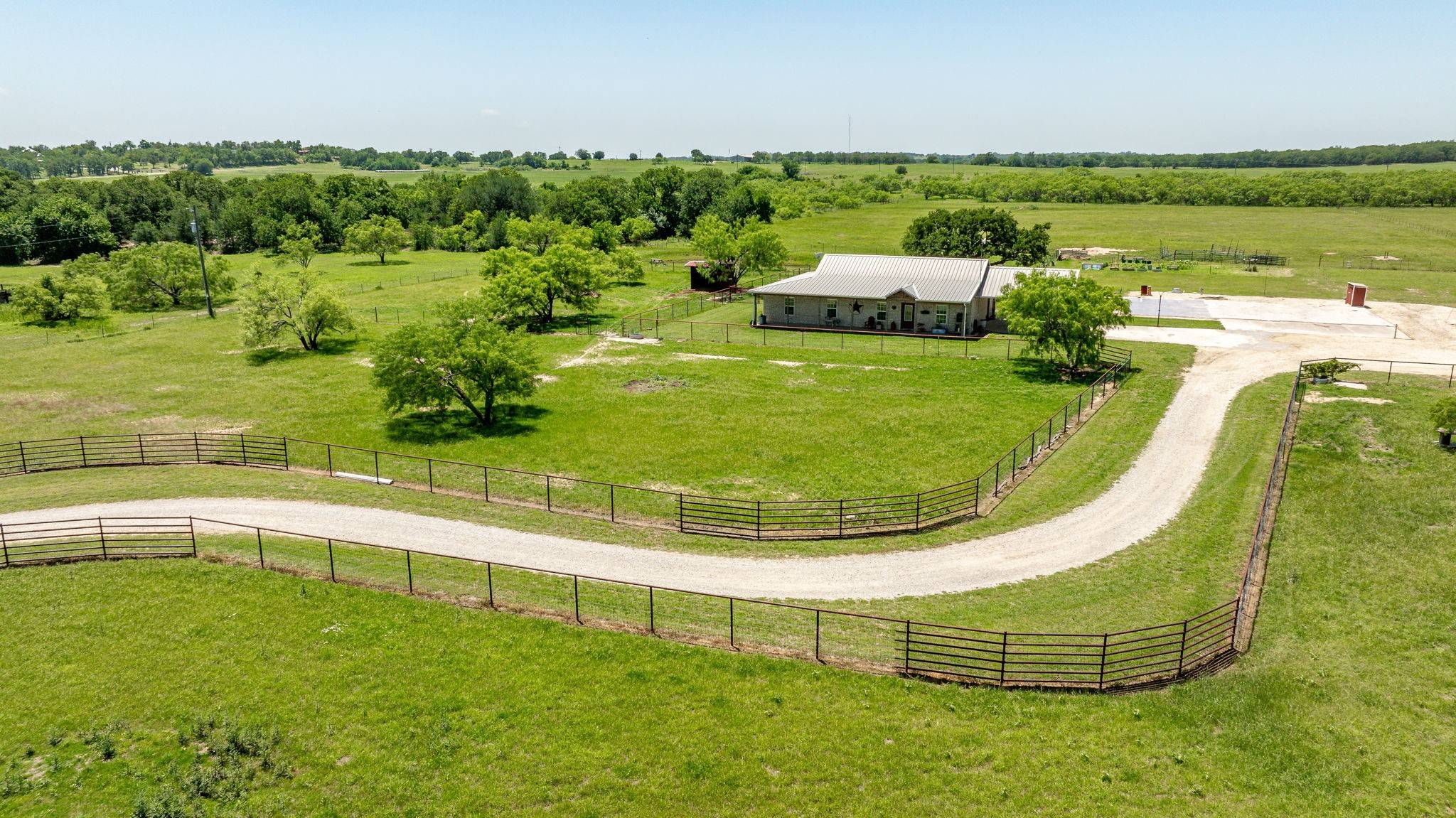 Stephenville, TX 76401,685 County Road 428