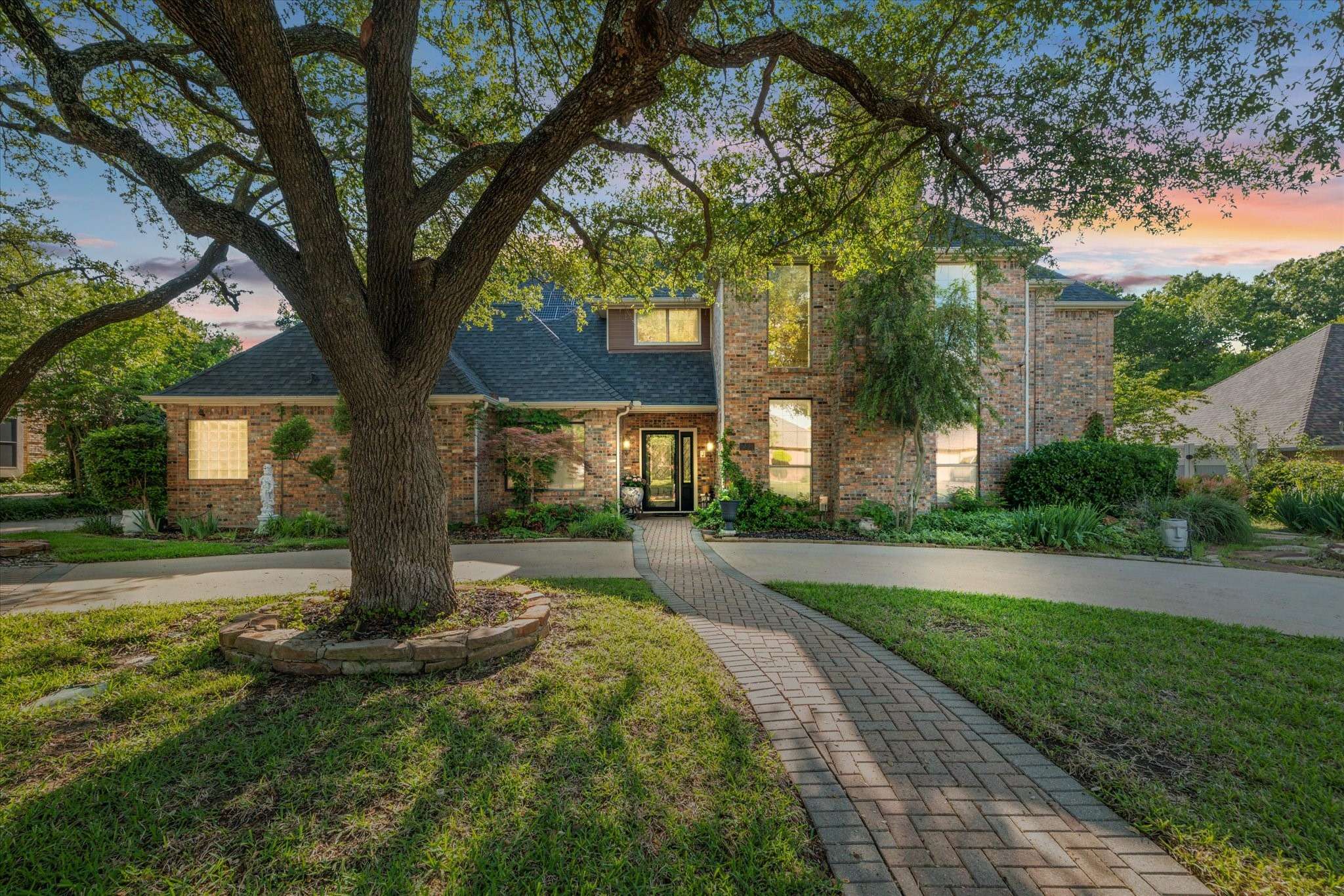 Cedar Hill, TX 75104,1121 Nottingham DR