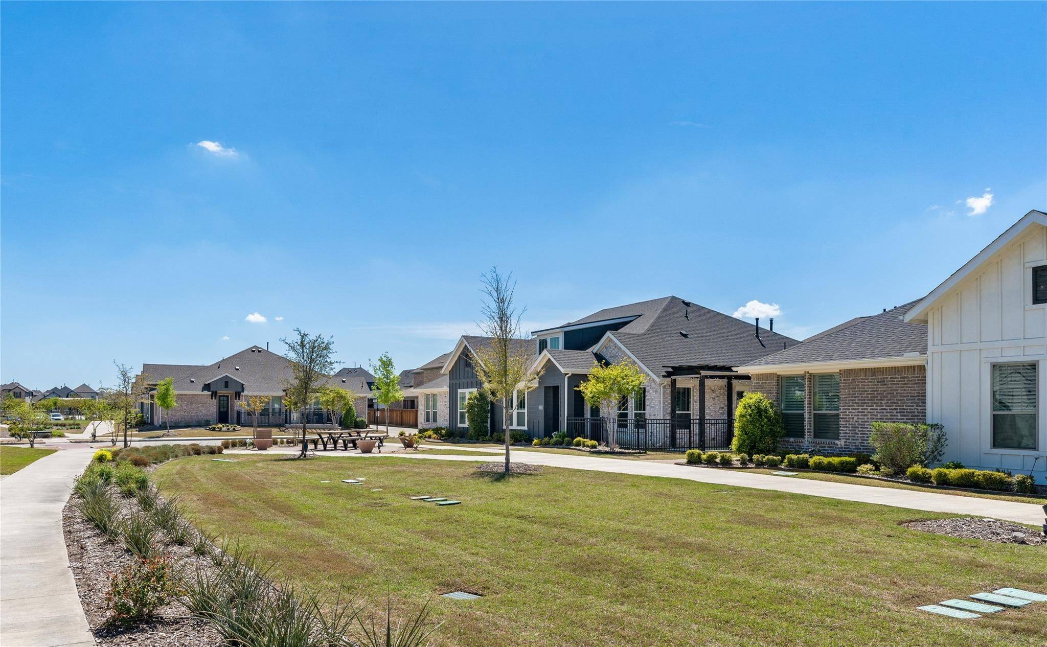 Arlington, TX 76005,4604 Java Grove LN