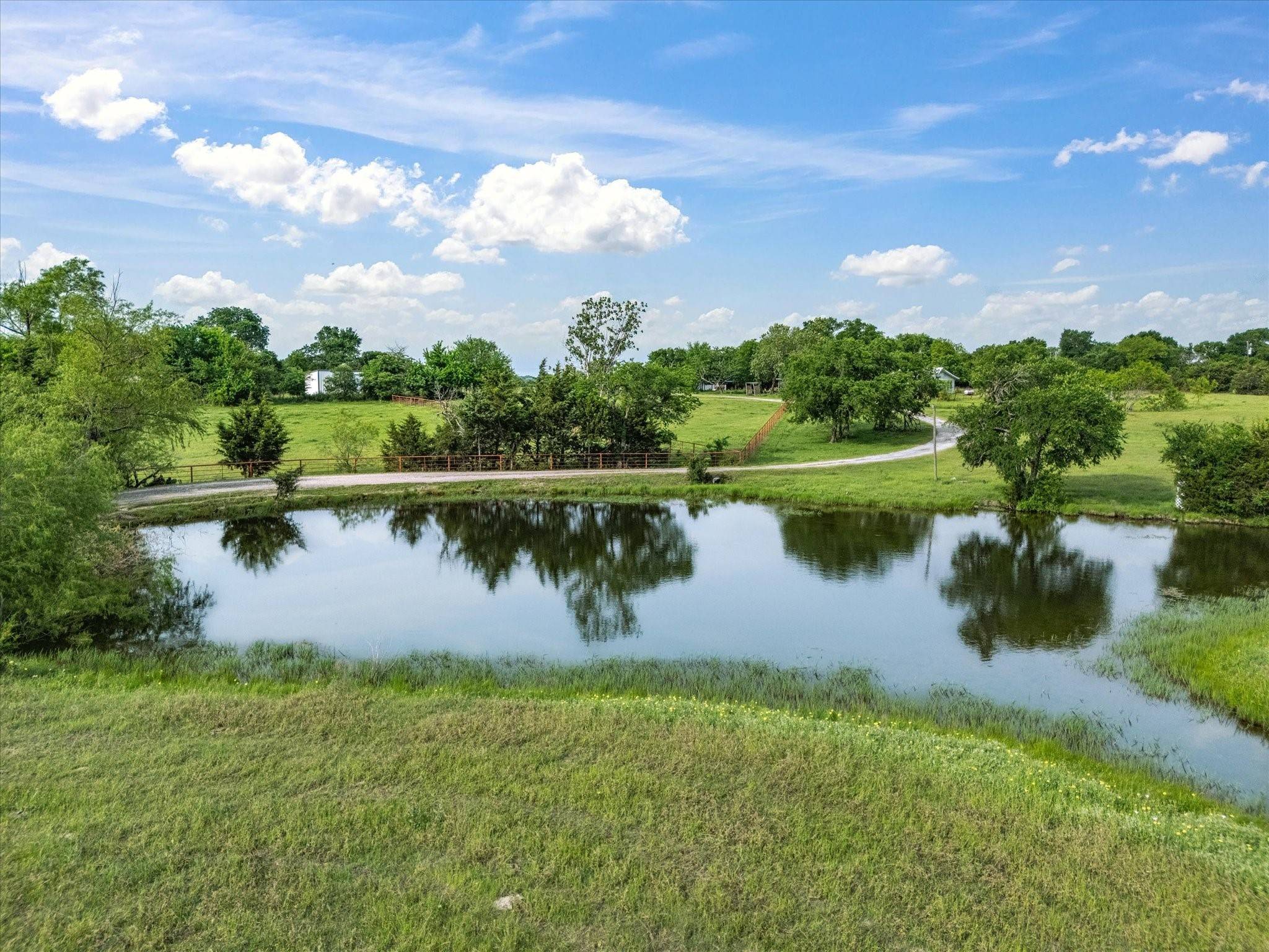 Palmer, TX 75165,879 Palmyra RD