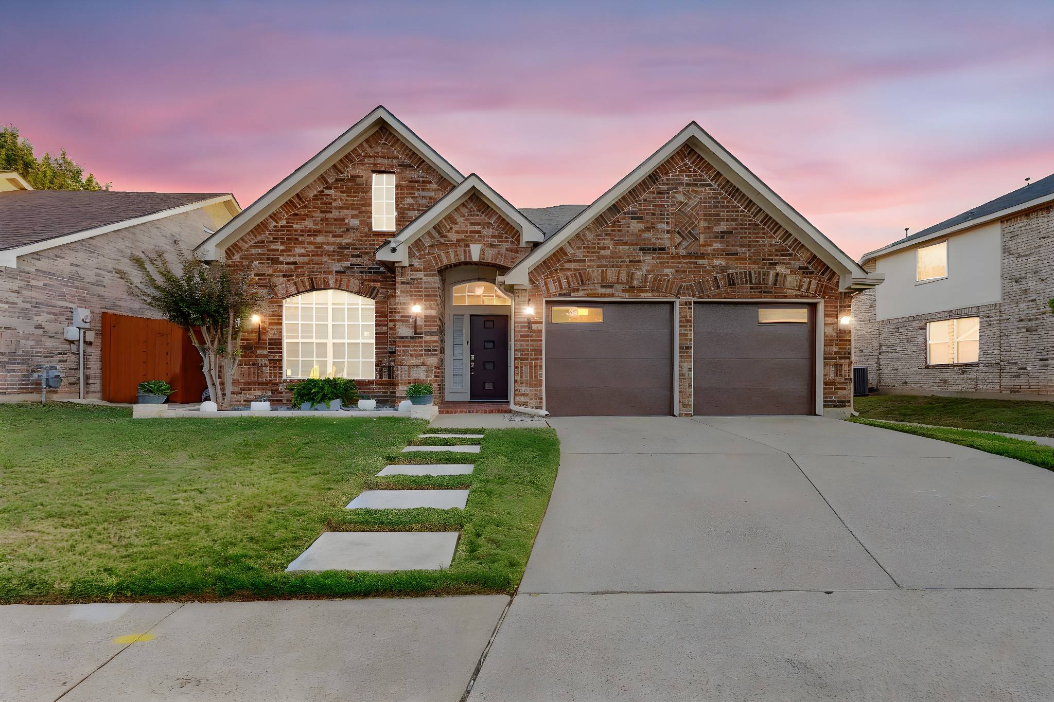 The Colony, TX 75056,3929 Creek Hollow WAY