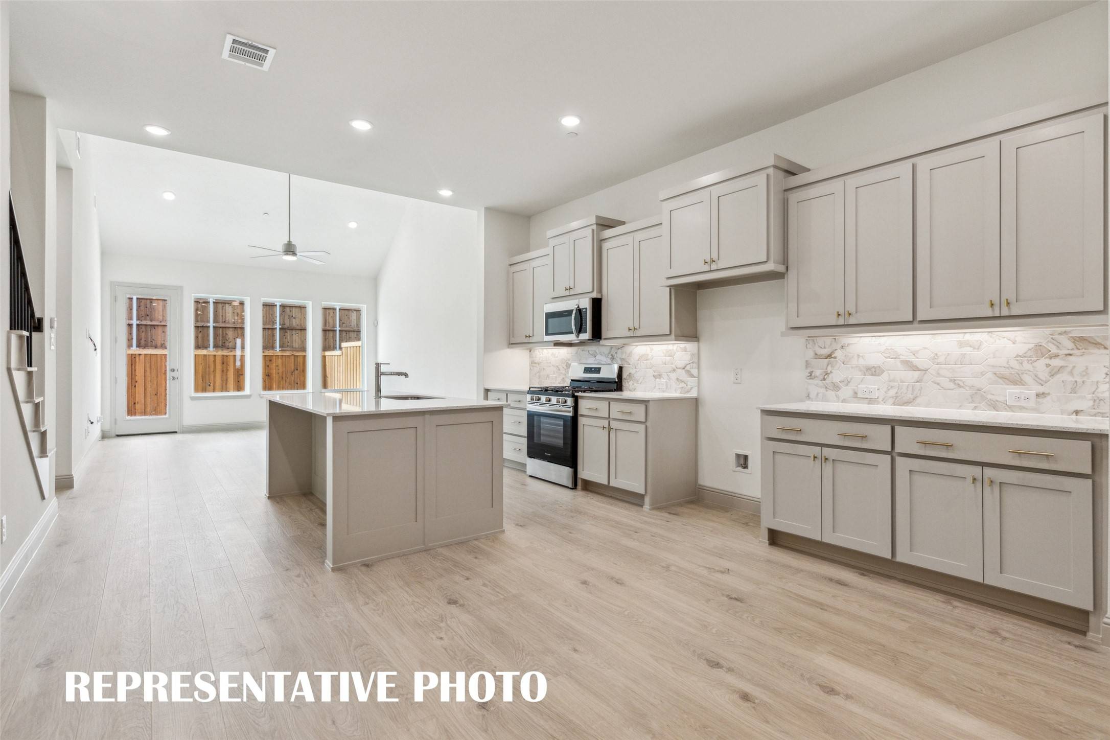 Grand Prairie, TX 75052,3524 Pierce LN
