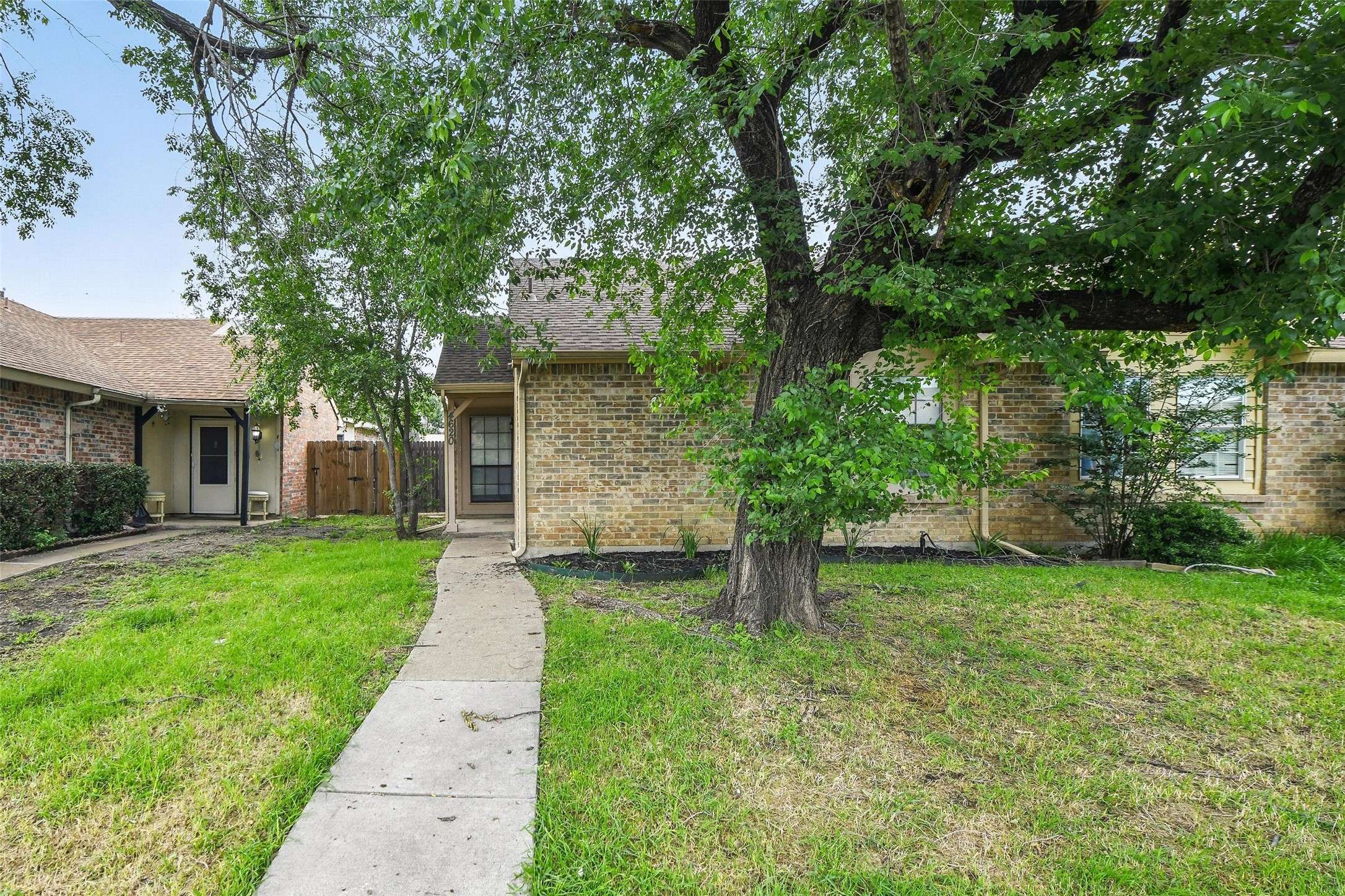 The Colony, TX 75056,4620 Carr ST