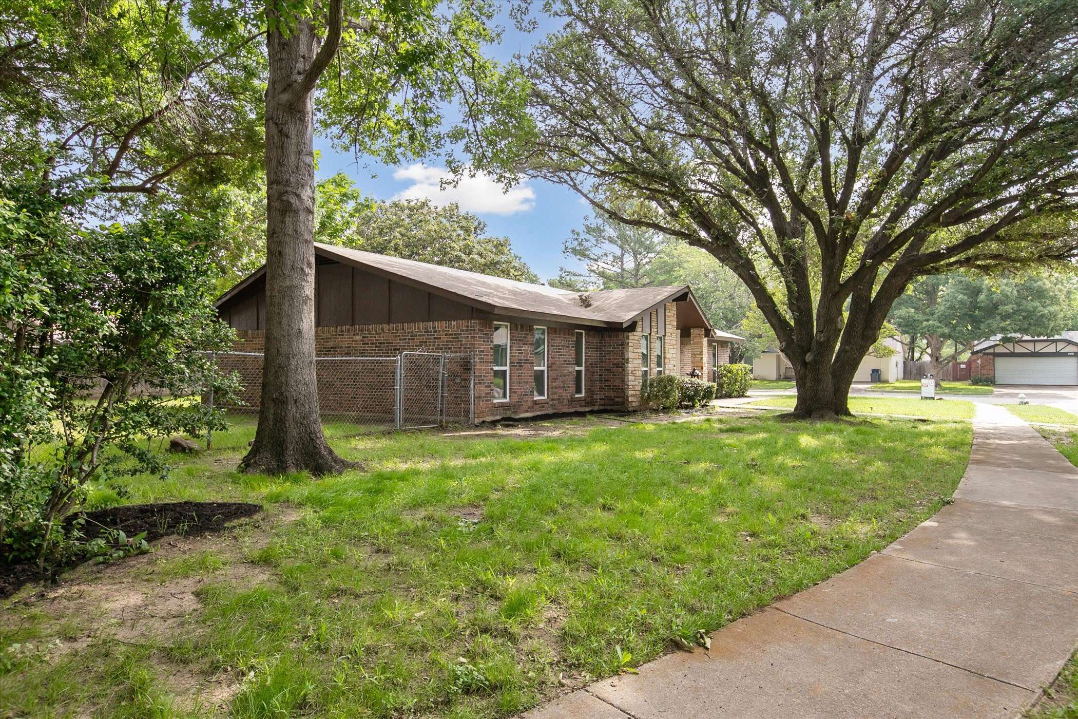 Keller, TX 76248,404 Anita AVE
