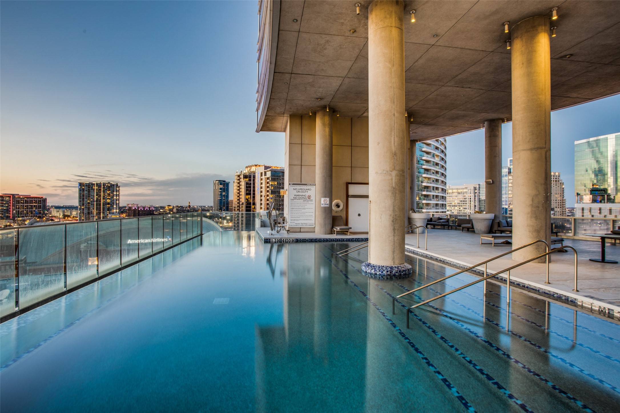 Dallas, TX 75219,2430 Victory Park LN #2607