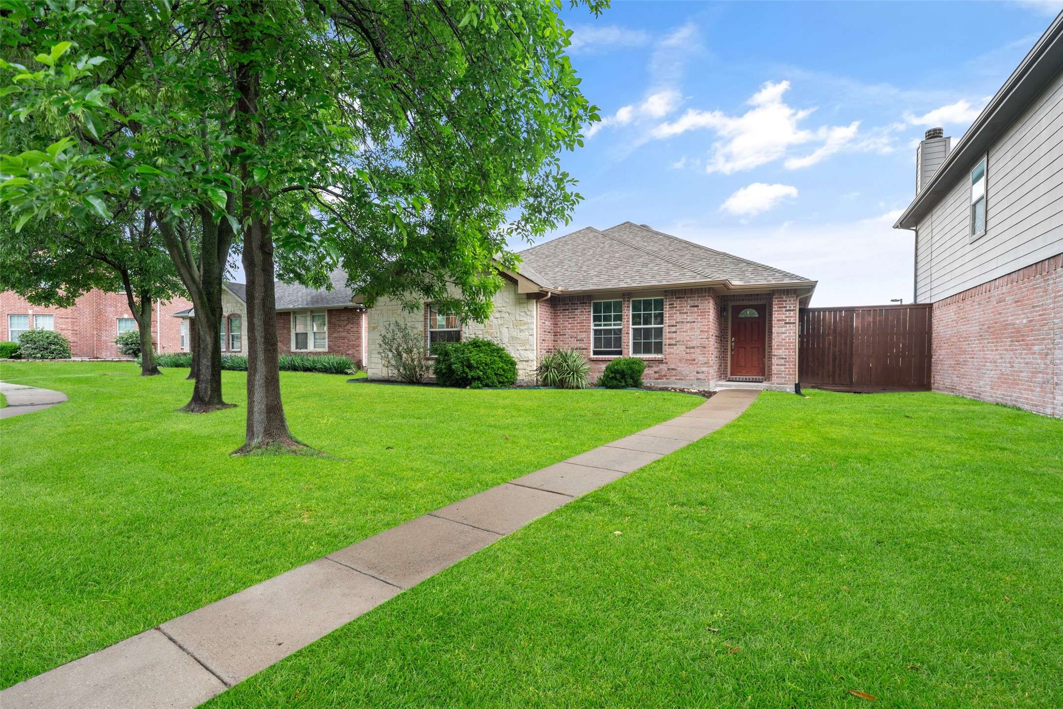Allen, TX 75002,1005 Shelborn DR