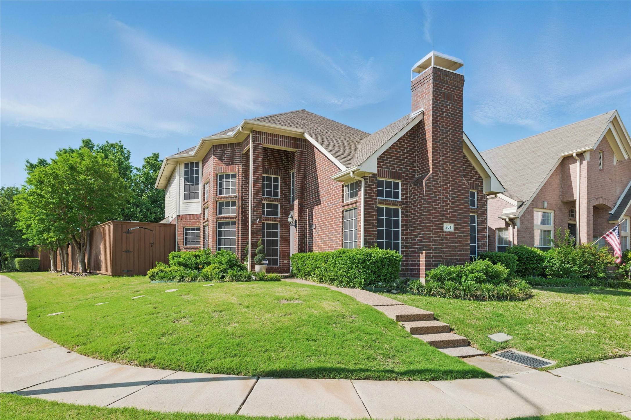 Irving, TX 75063,204 Moss Hill RD