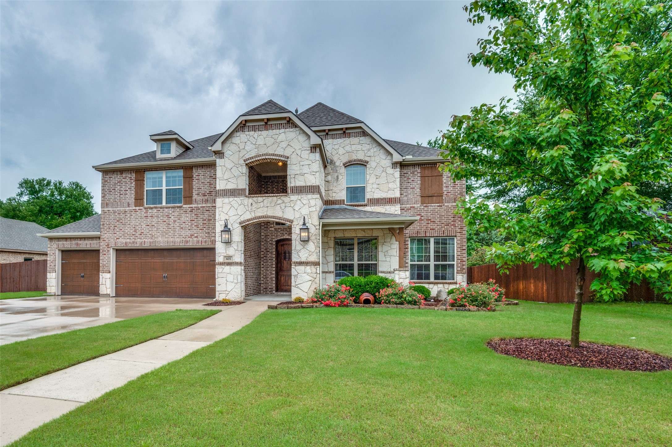 Mansfield, TX 76063,601 Pine Island CIR