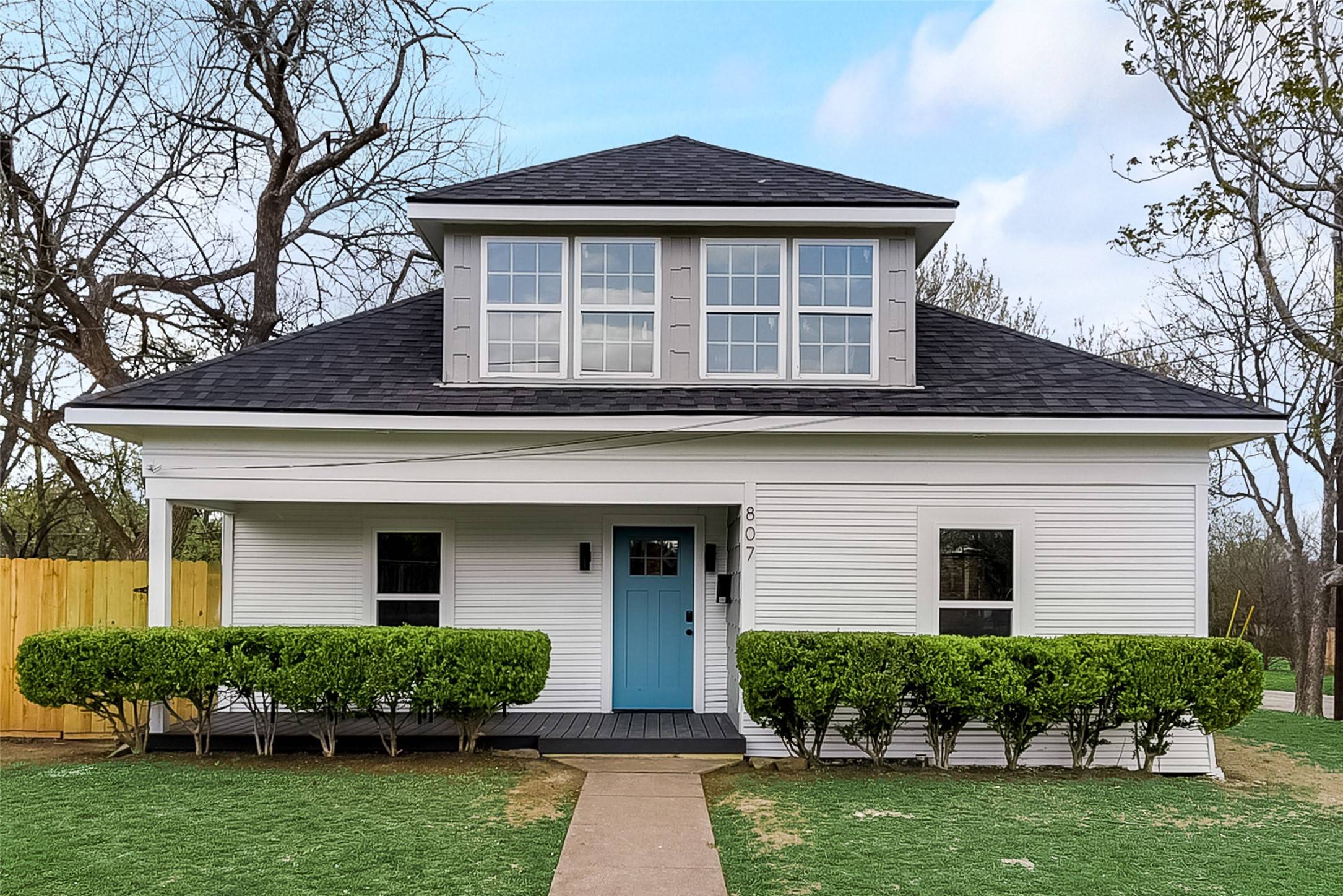 Mckinney, TX 75069,807 Florence ST