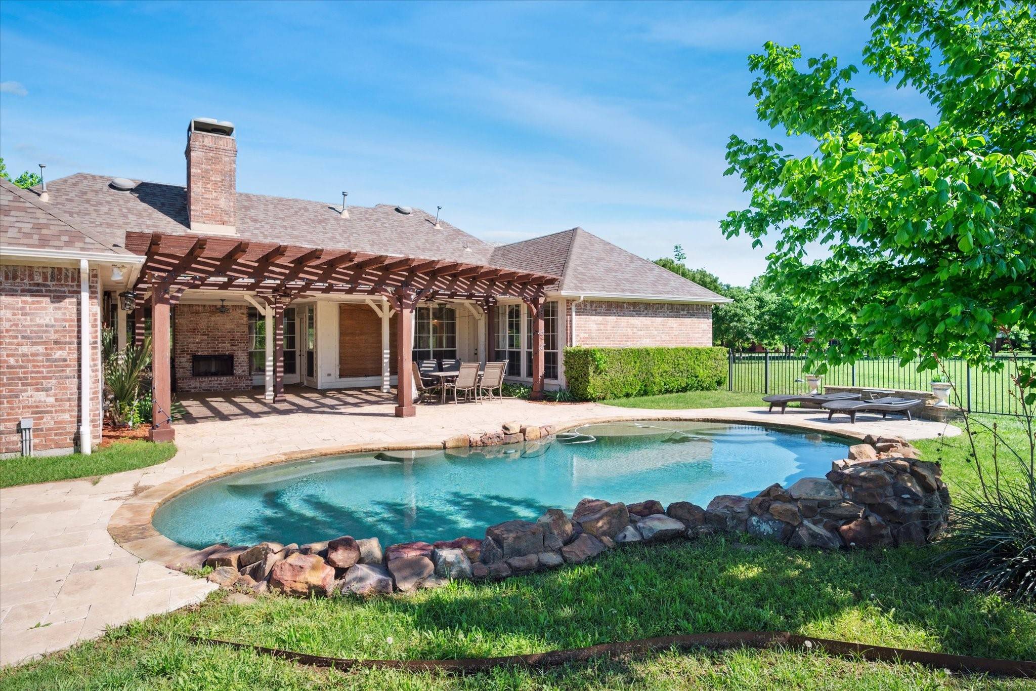 Melissa, TX 75454,42 Country Ridge RD