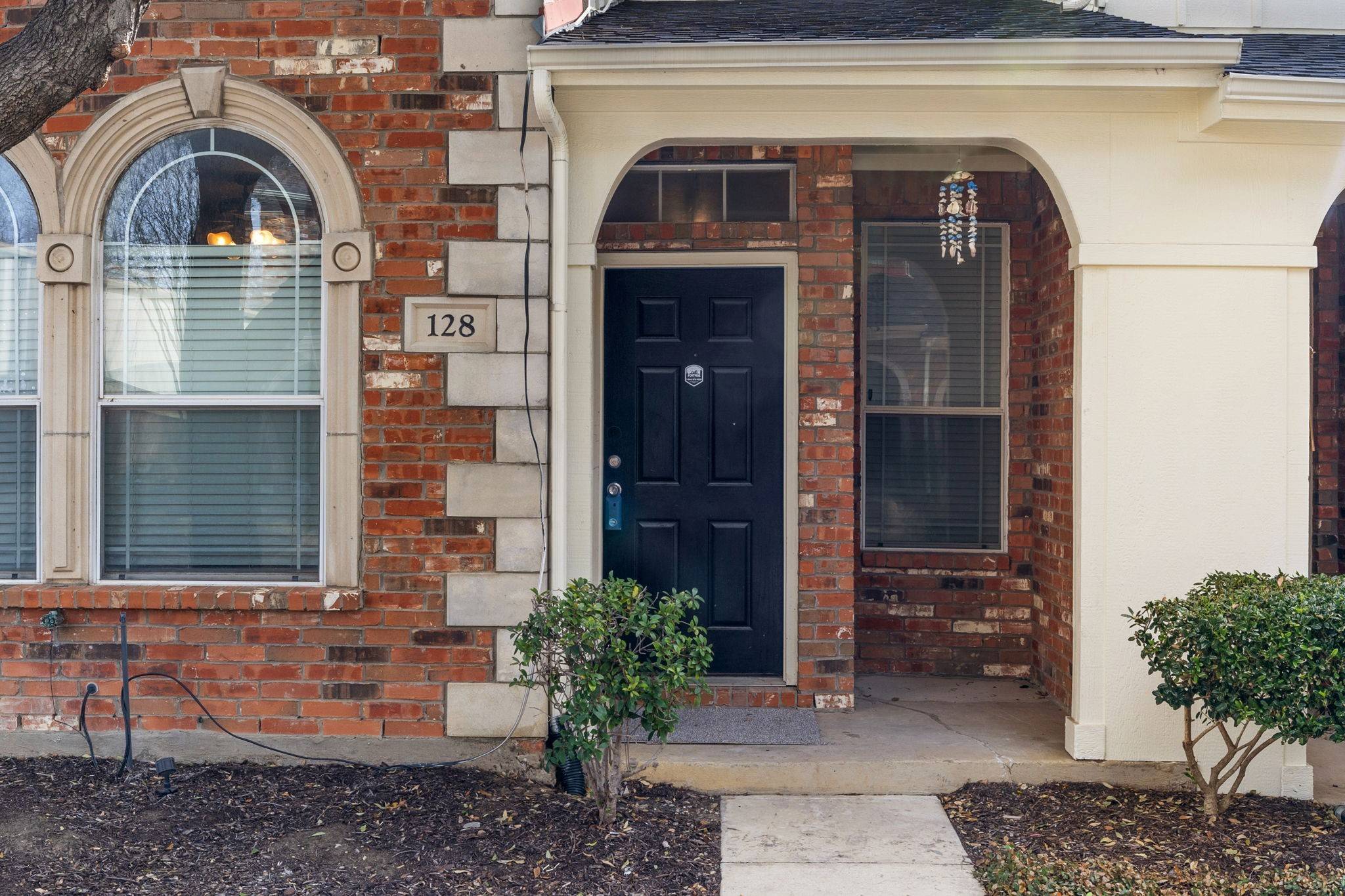 Lewisville, TX 75057,128 Leonard ST
