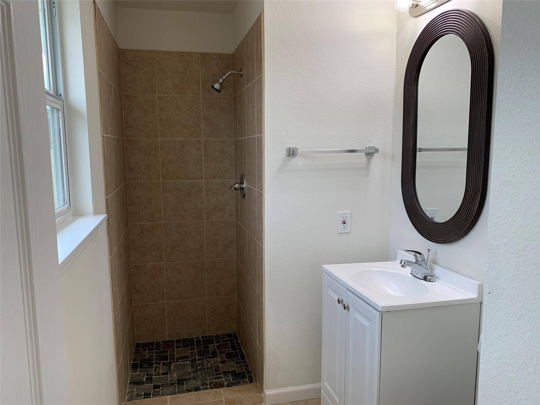 Bridgeport, TX 76426,148 Bridlewood LN