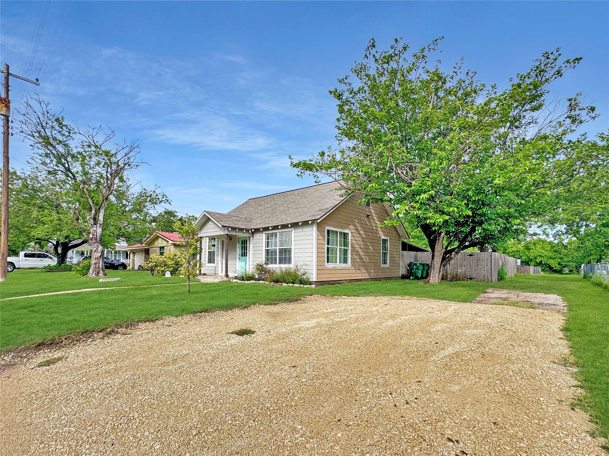 Dublin, TX 76446,115 N Davies ST