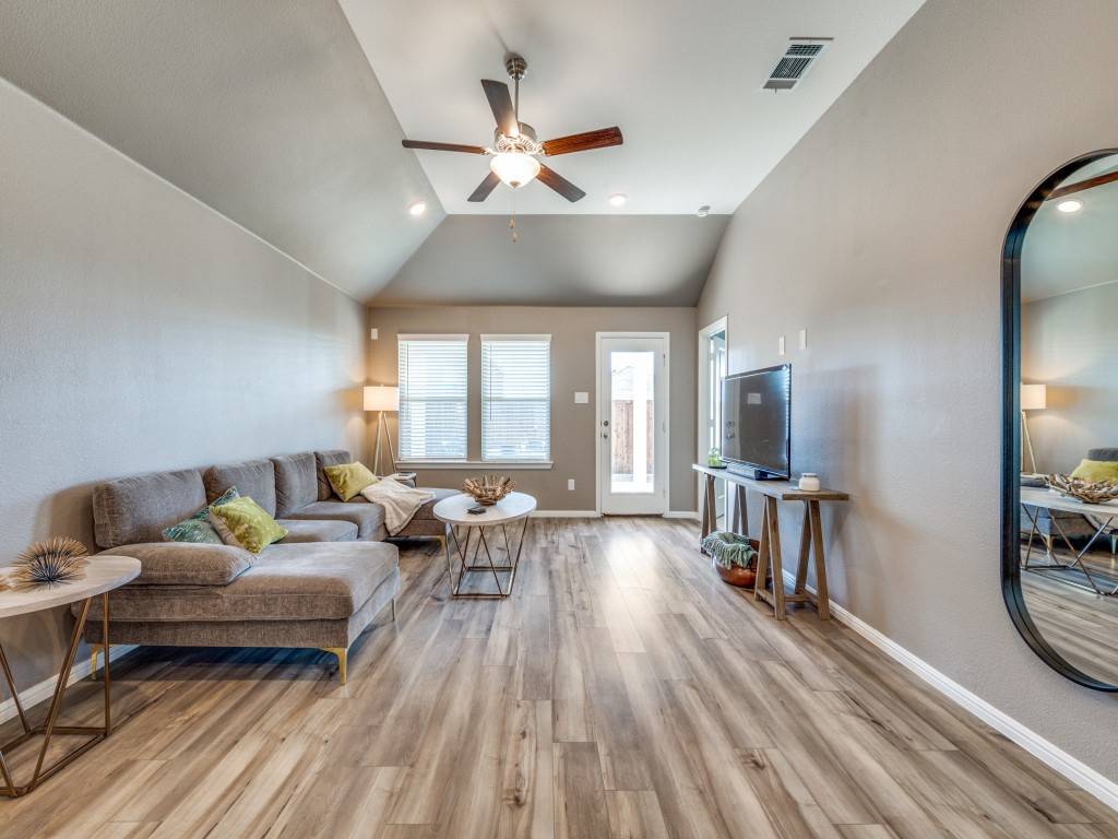 Pilot Point, TX 76258,14020 Danesdale DR
