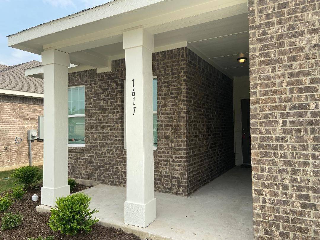 Fort Worth, TX 76052,1617 Shadow Hawk DR