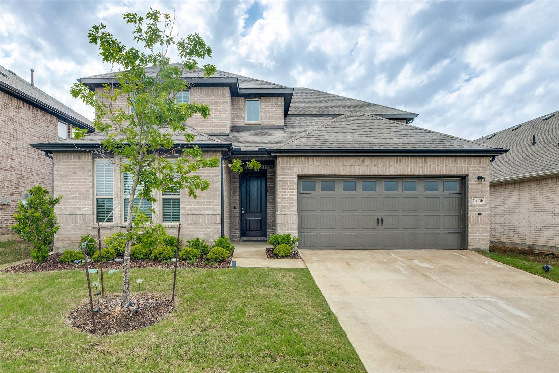 Celina, TX 75009,16416 Hidden Cove DR