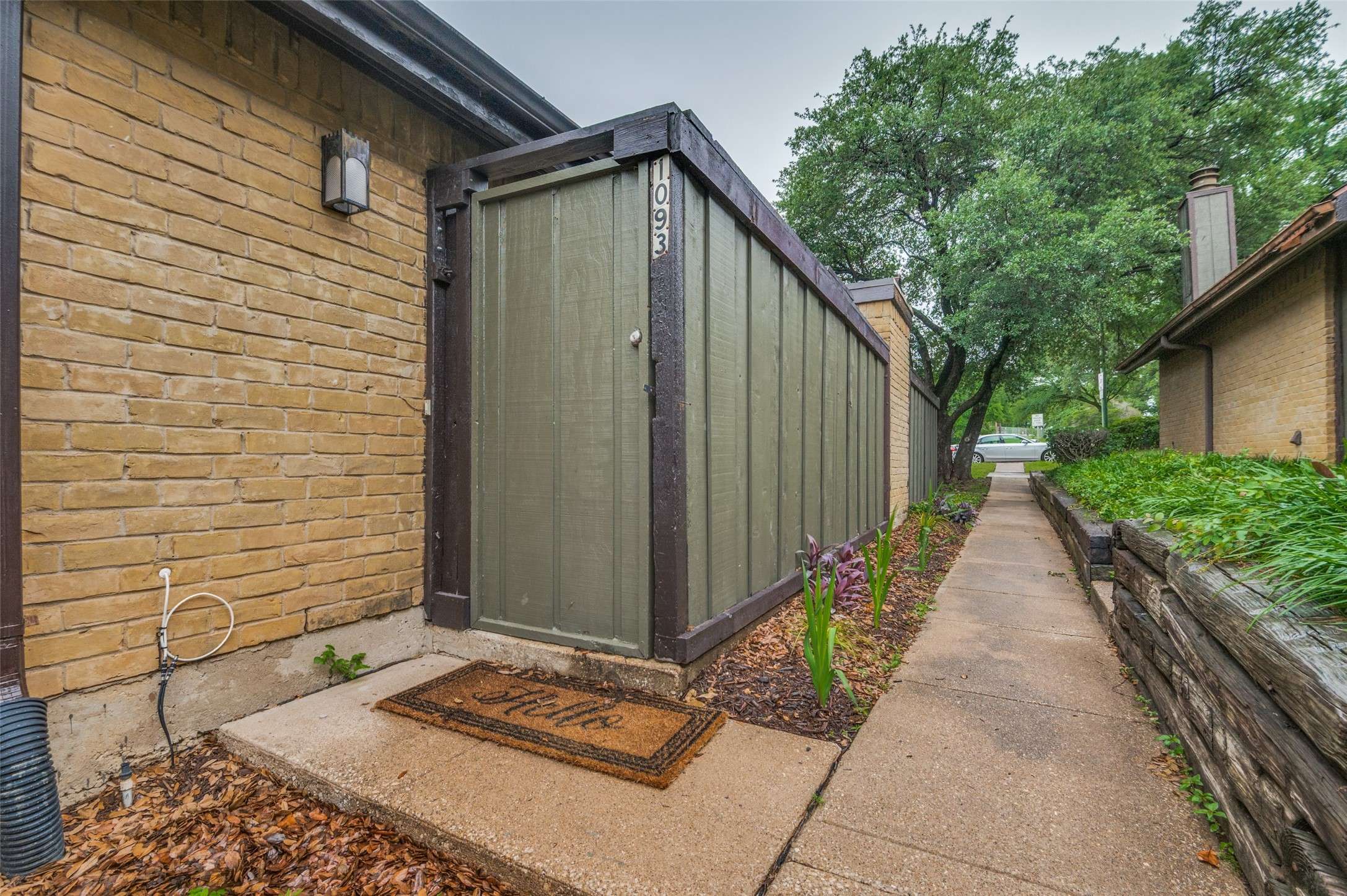 Dallas, TX 75236,4643 Country Creek DR #1093