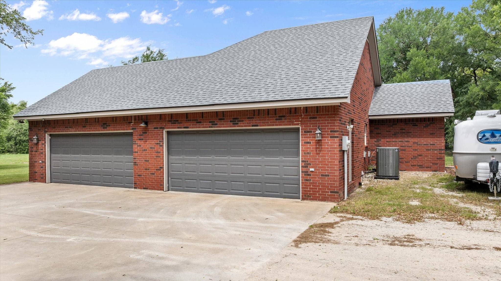 Weatherford, TX 76087,107 Pleasant Valley LN