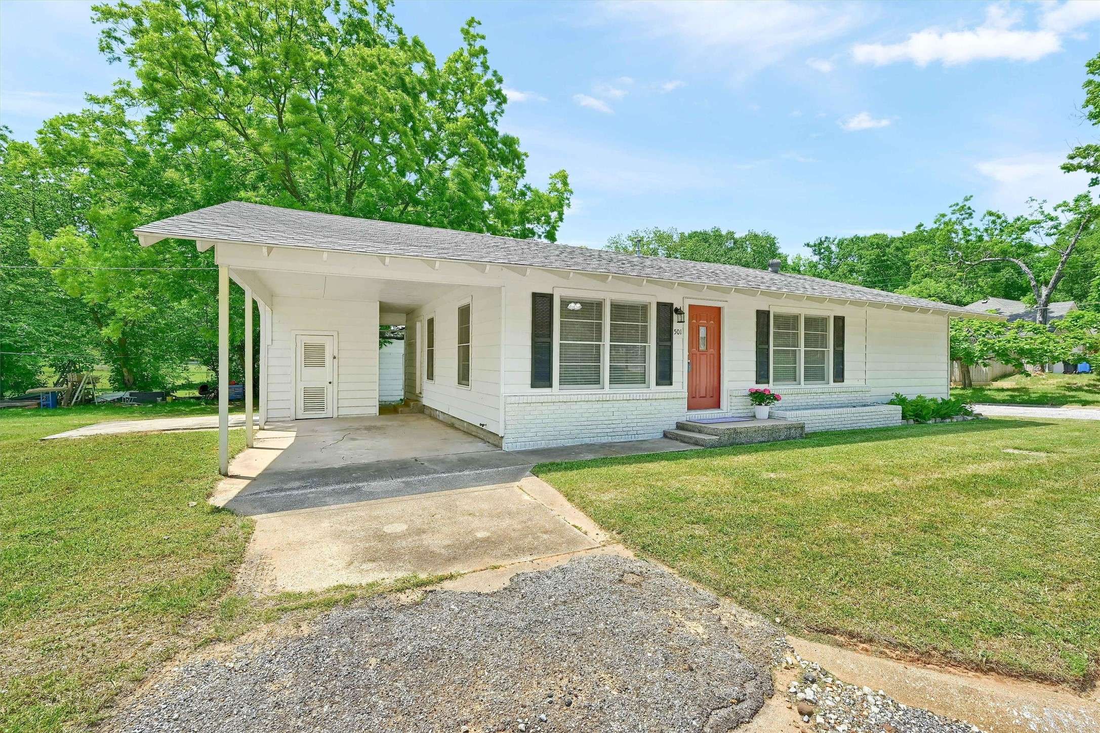 Denison, TX 75020,501 S Eddy AVE
