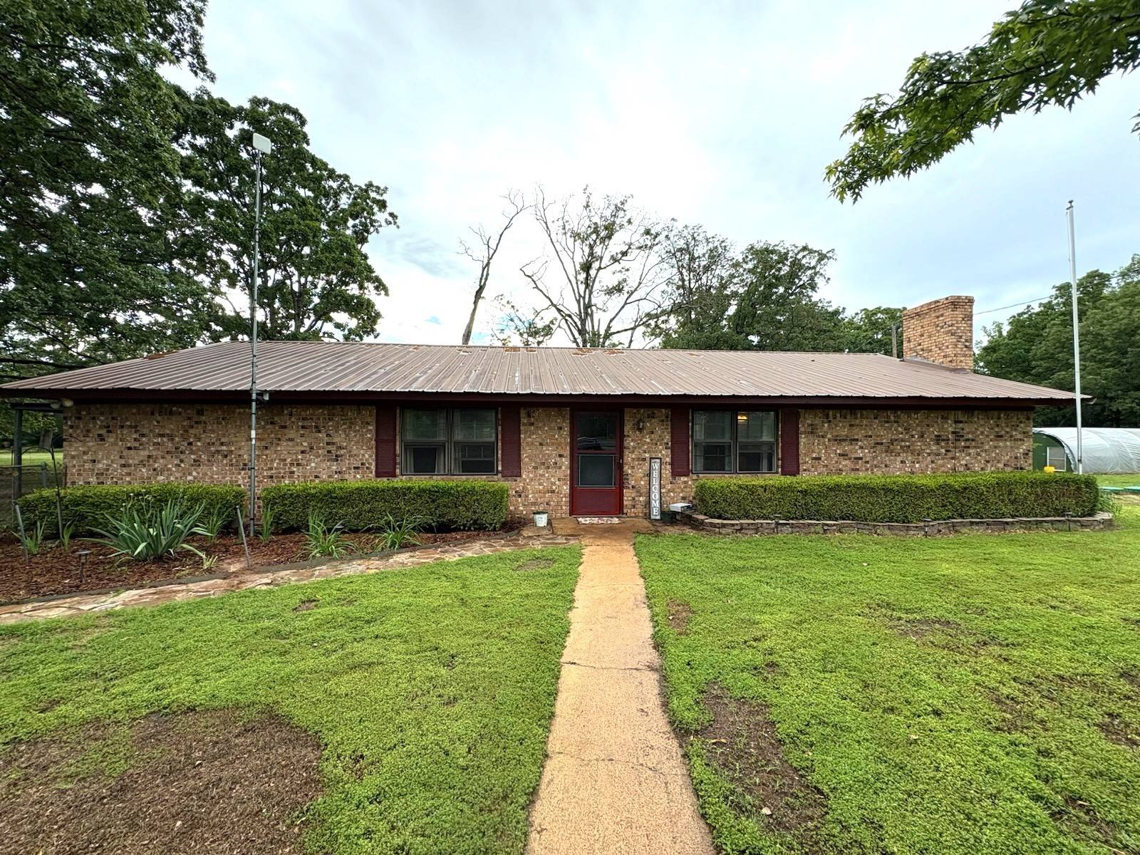 Powderly, TX 75473,9157 N Hwy 271