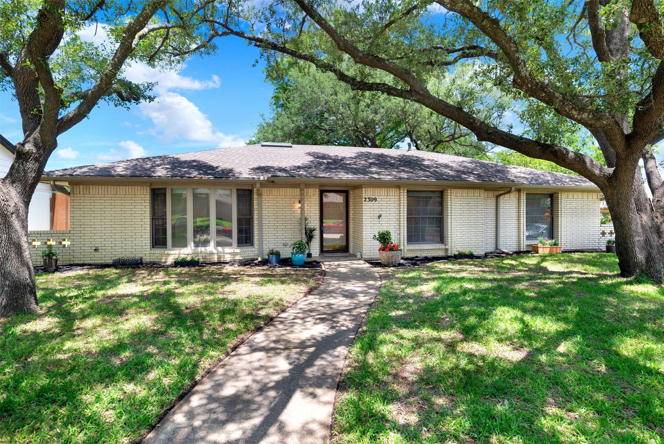 Plano, TX 75075,2309 Grandview DR