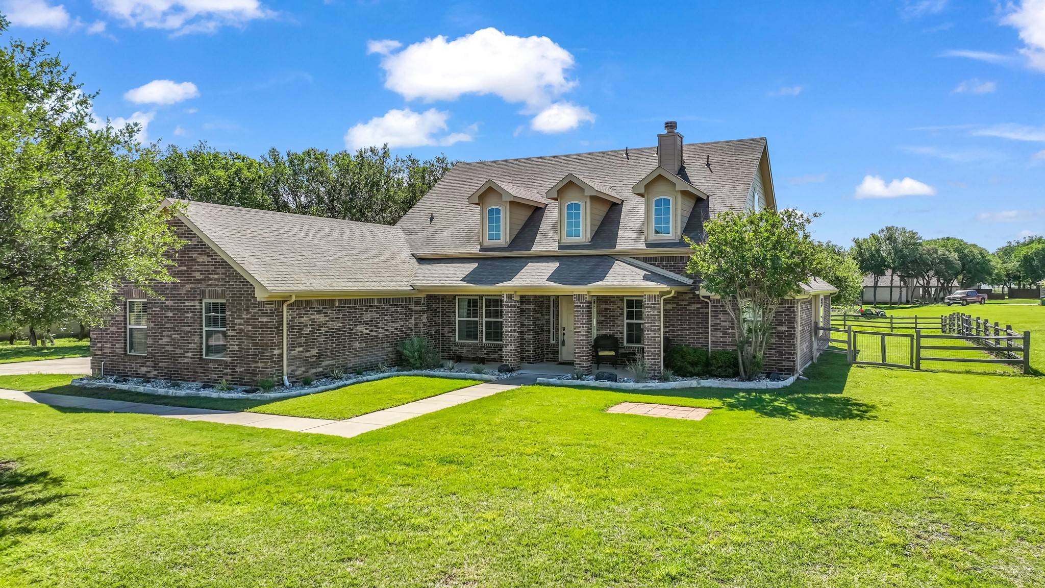 Aledo, TX 76008,272 Highland DR