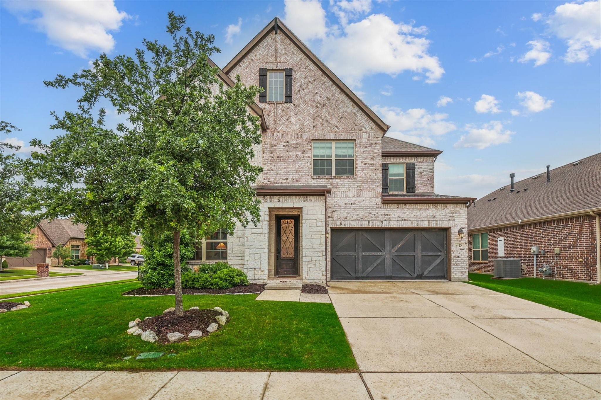 Heath, TX 75126,618 Race DR