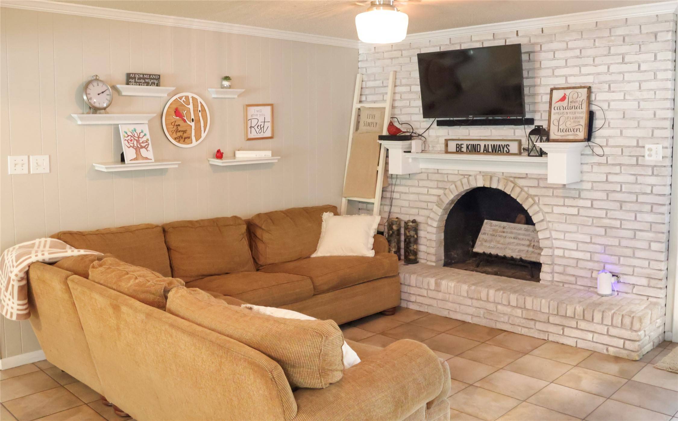 Kaufman, TX 75142,124 Circle DR