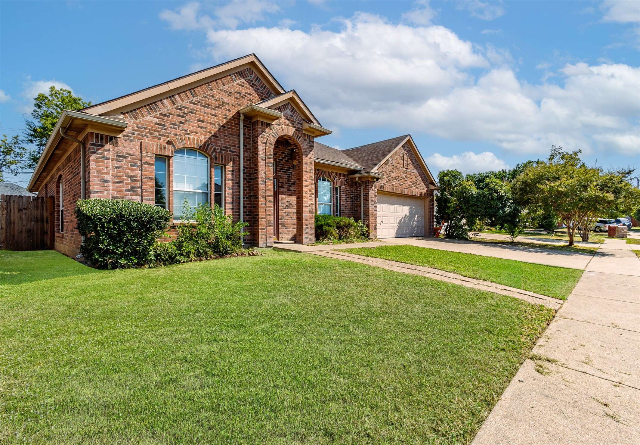 Arlington, TX 76001,6805 Shoal Creek DR